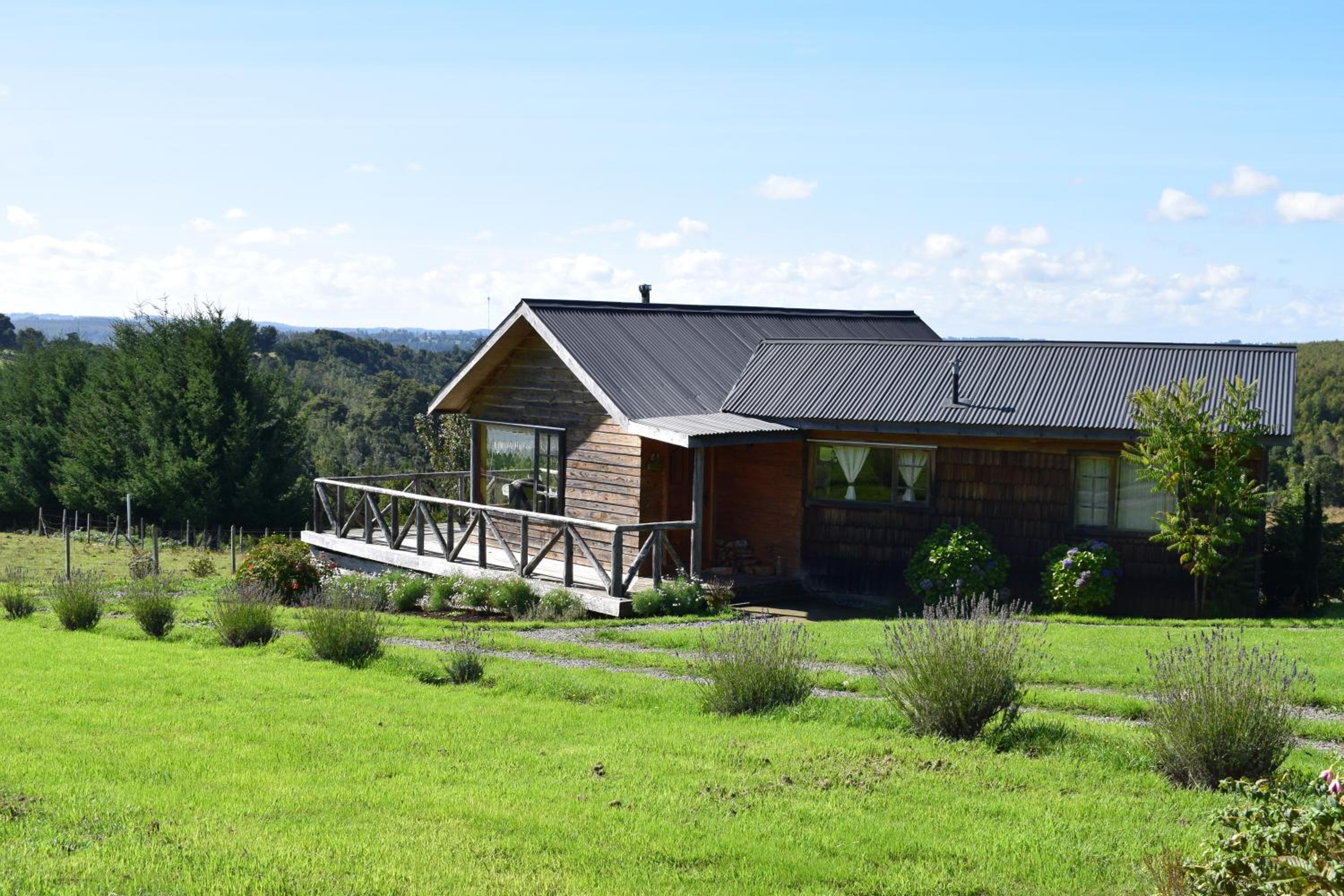 Lodge El Sarao A Una Hora De Puerto Varas