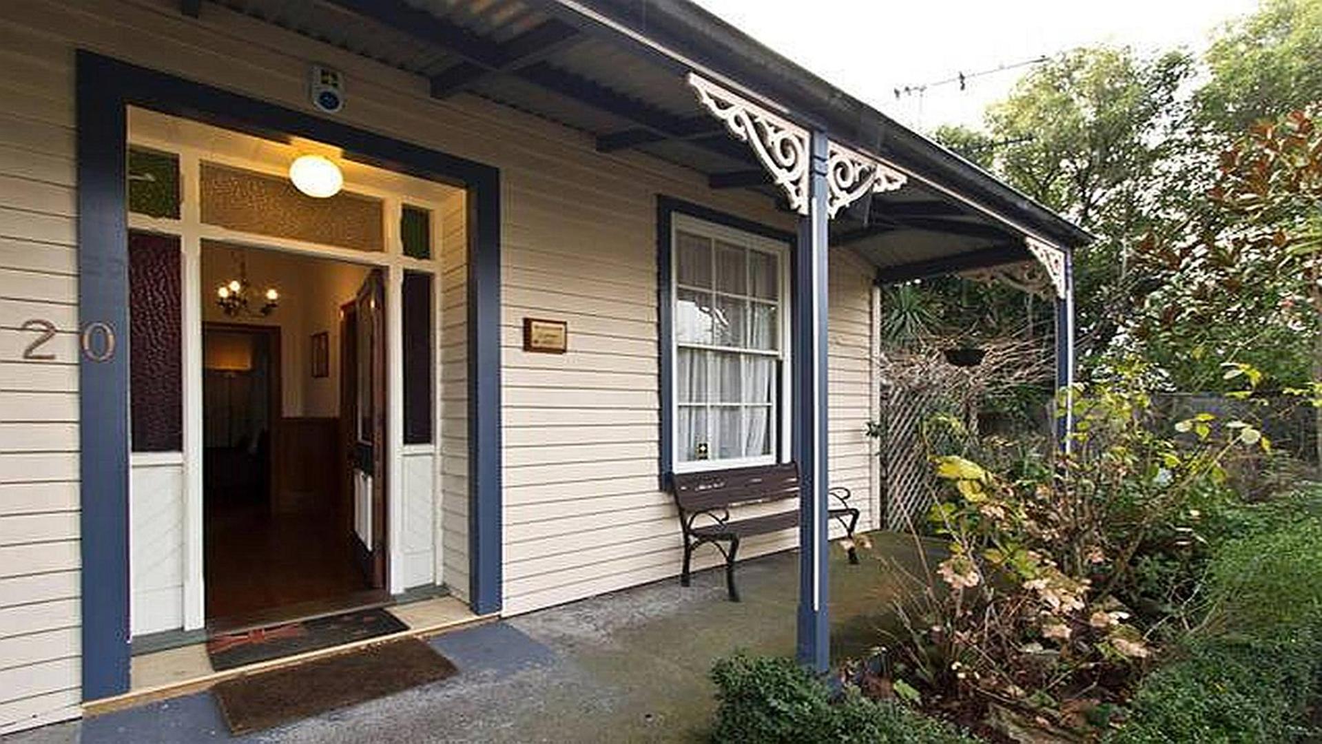 Brockworth Cottage