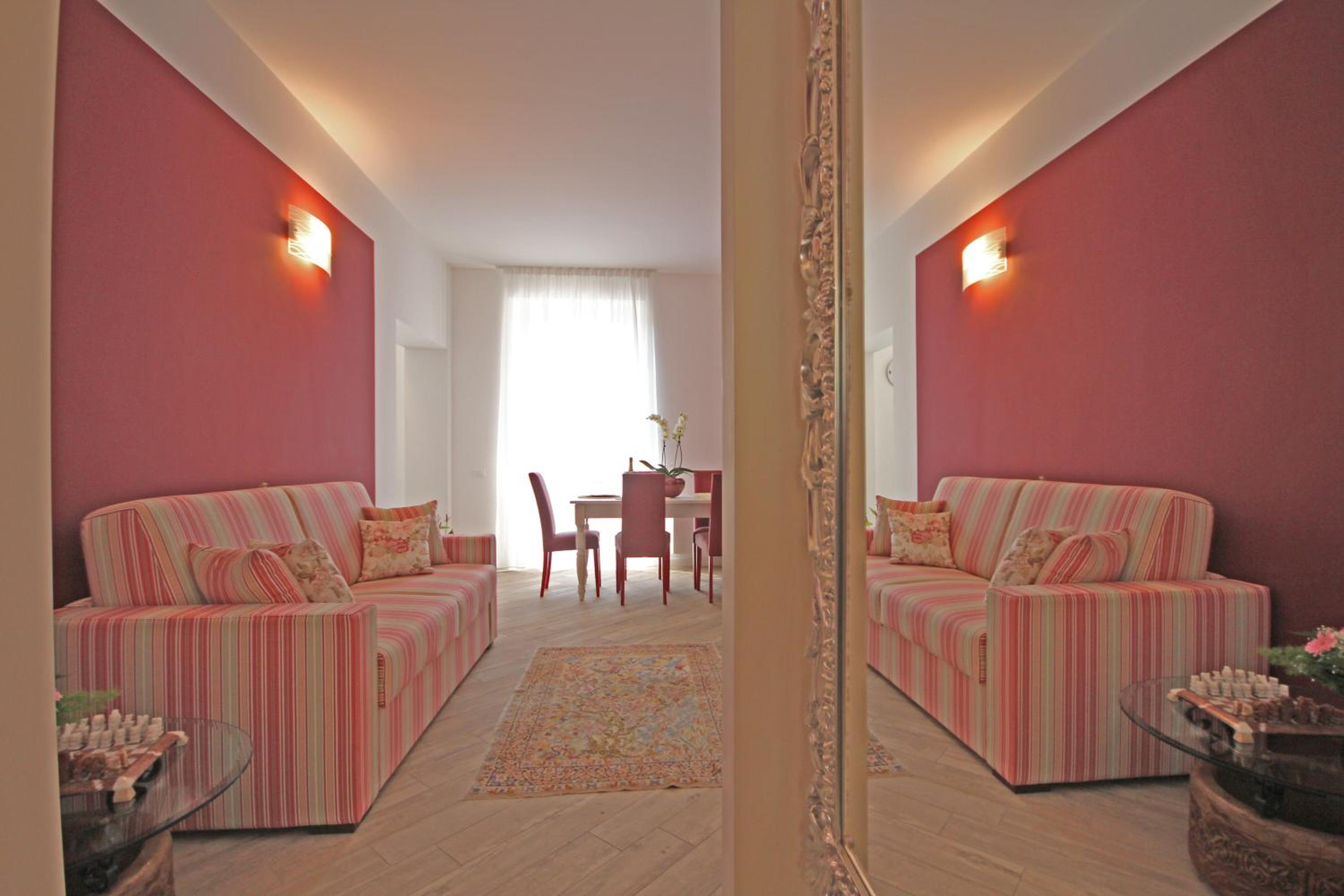 Diamond Apartments