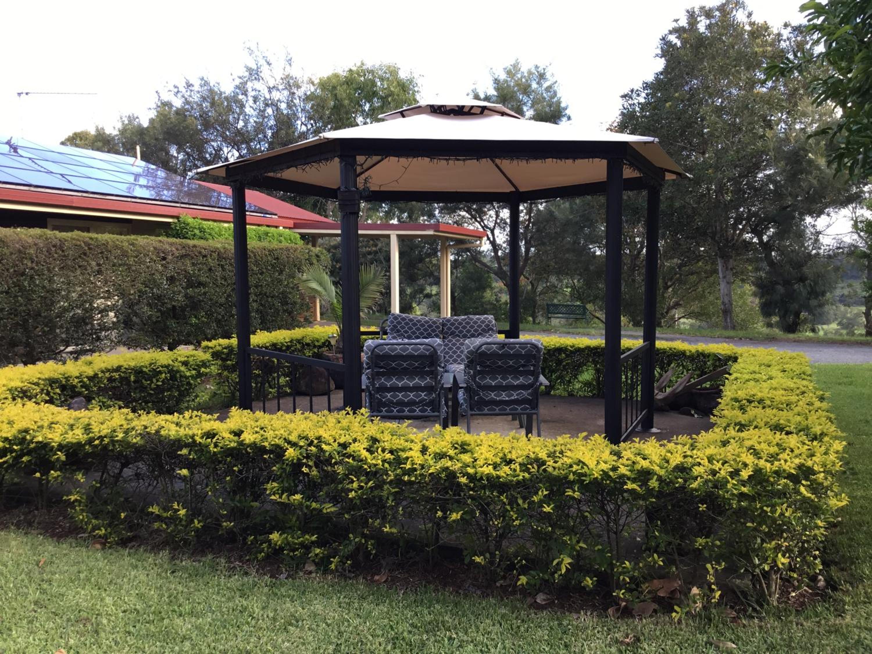 Tropical Coast Retreat - Pet Friendly - Adult only