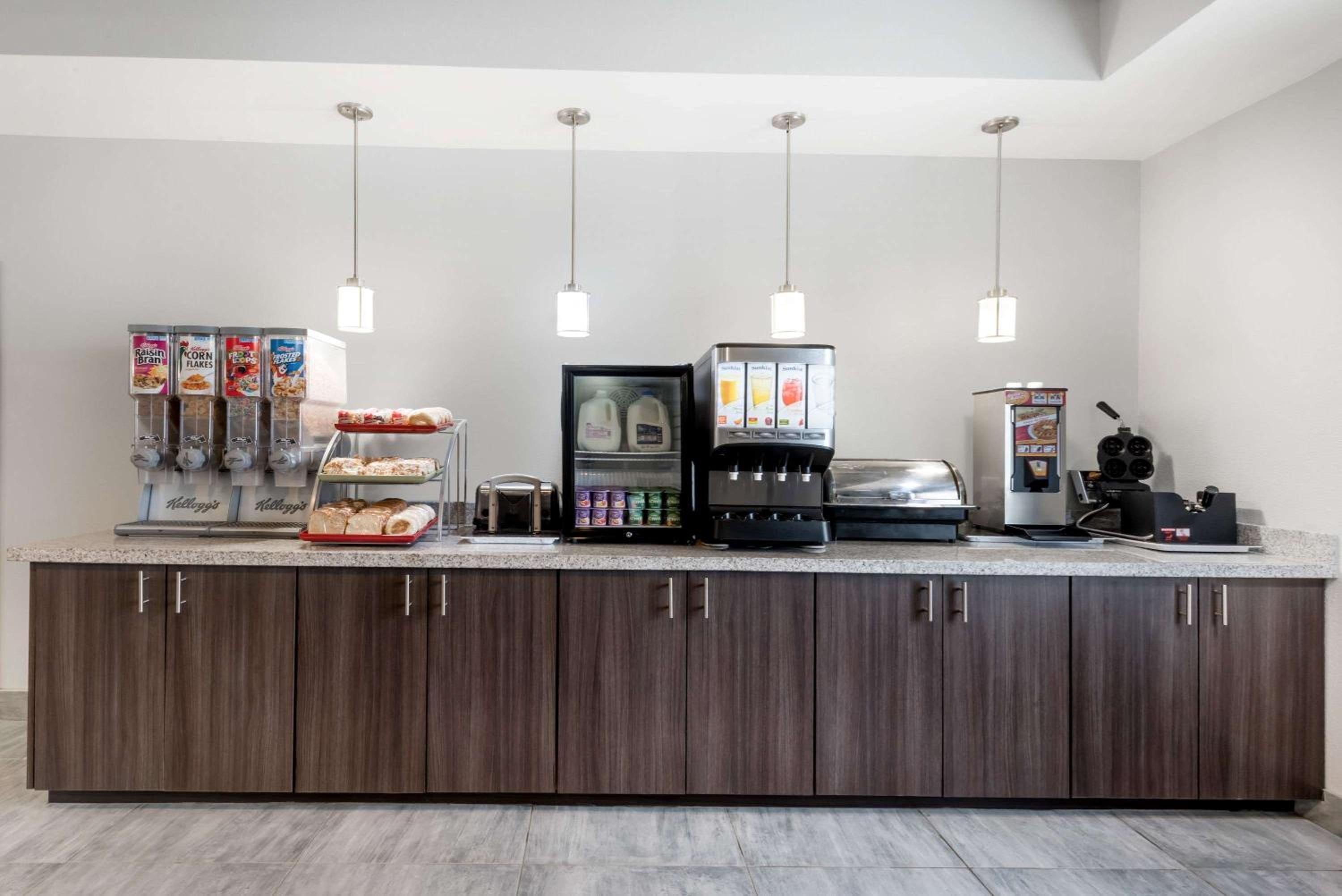 Hawthorn Extended Stay by Wyndham Midland