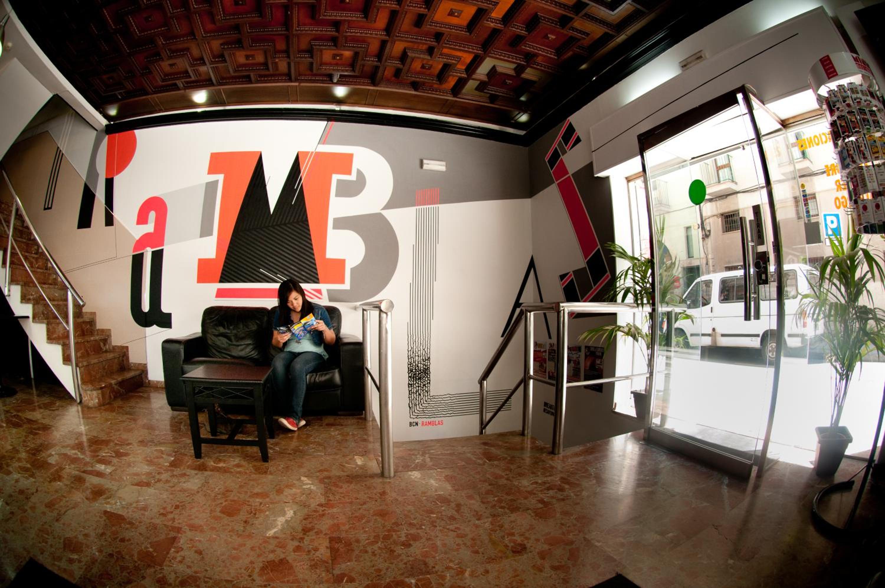 Be Ramblas Guest House