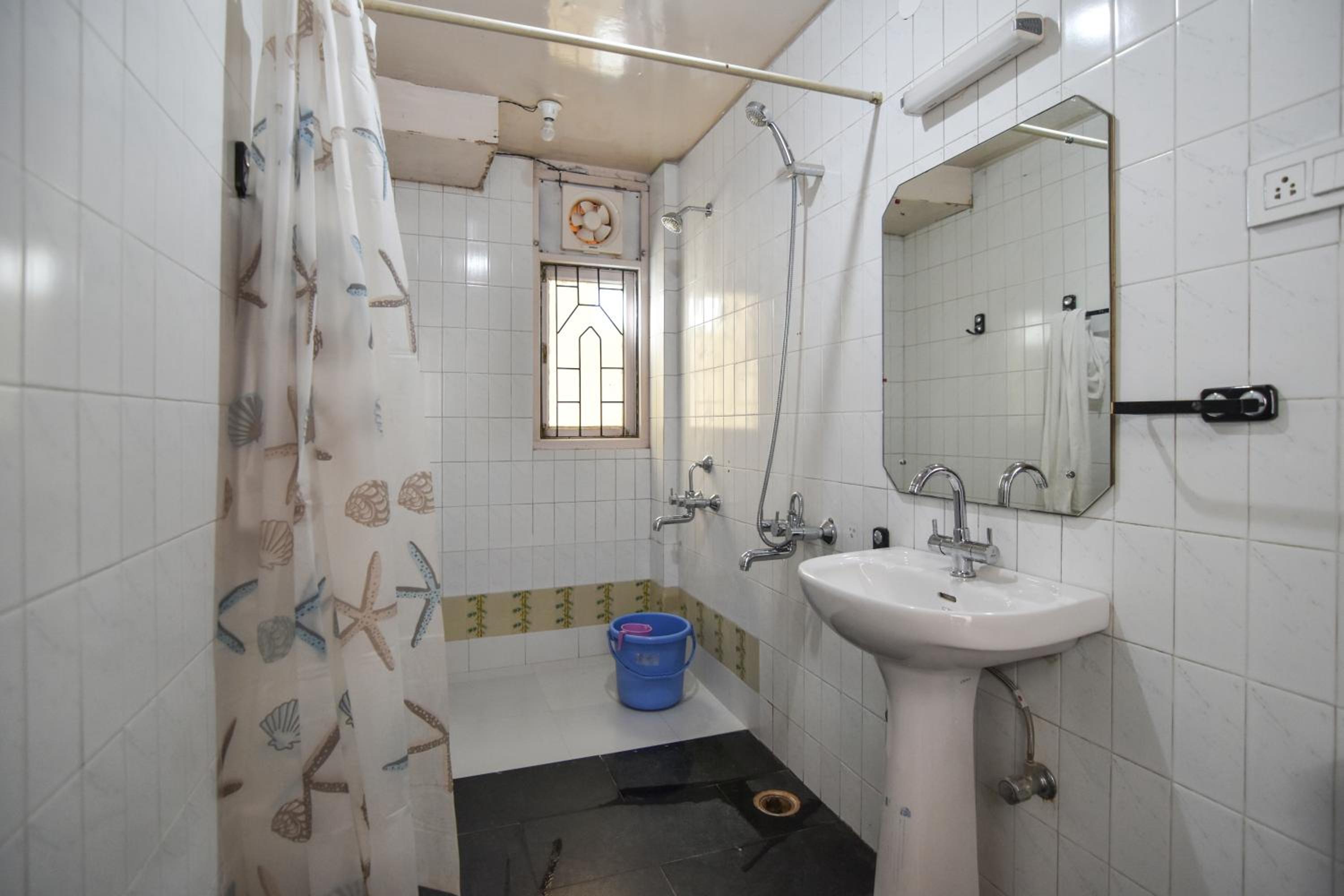Dhanlaxmi Apartments