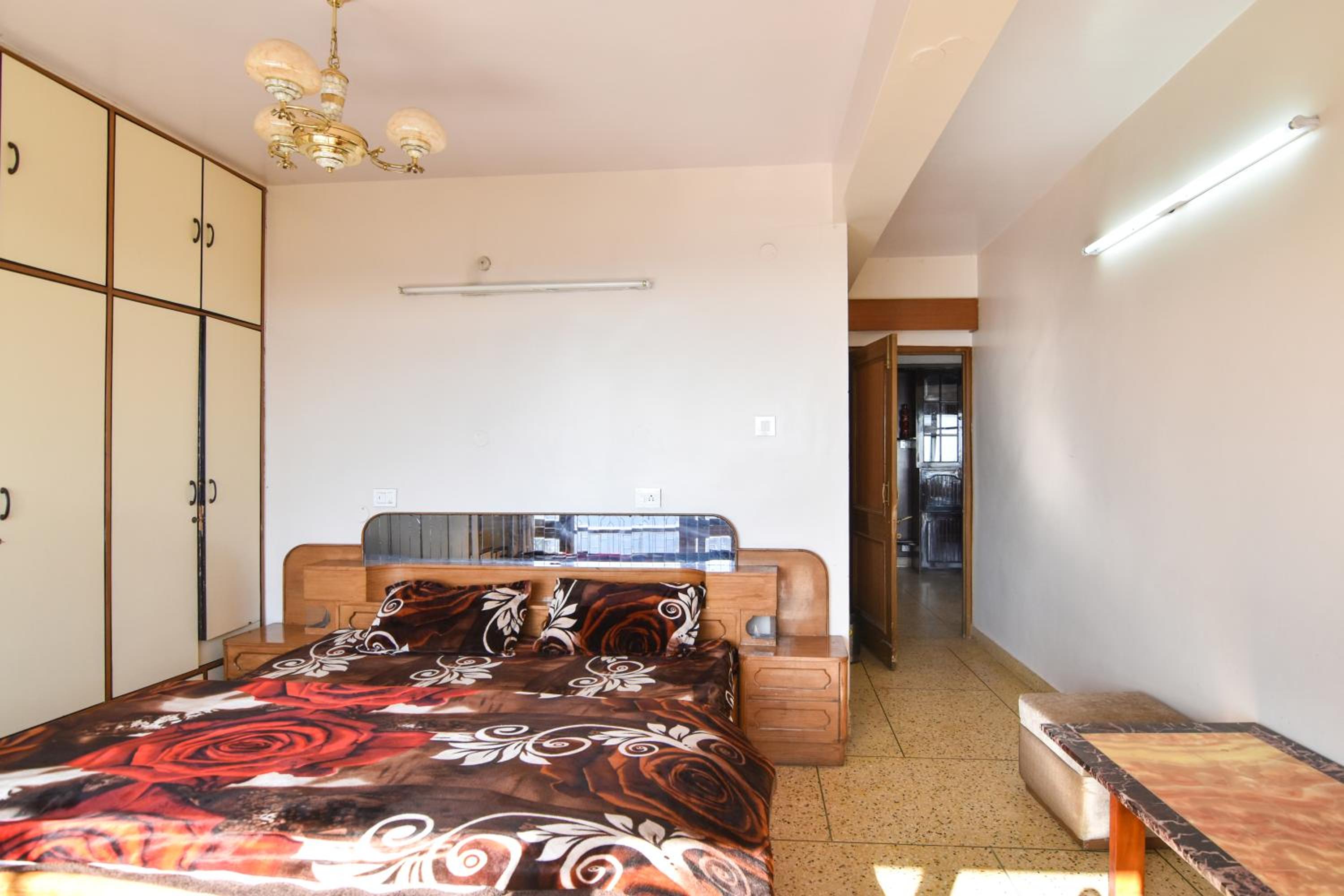 Dhanlaxmi Apartments