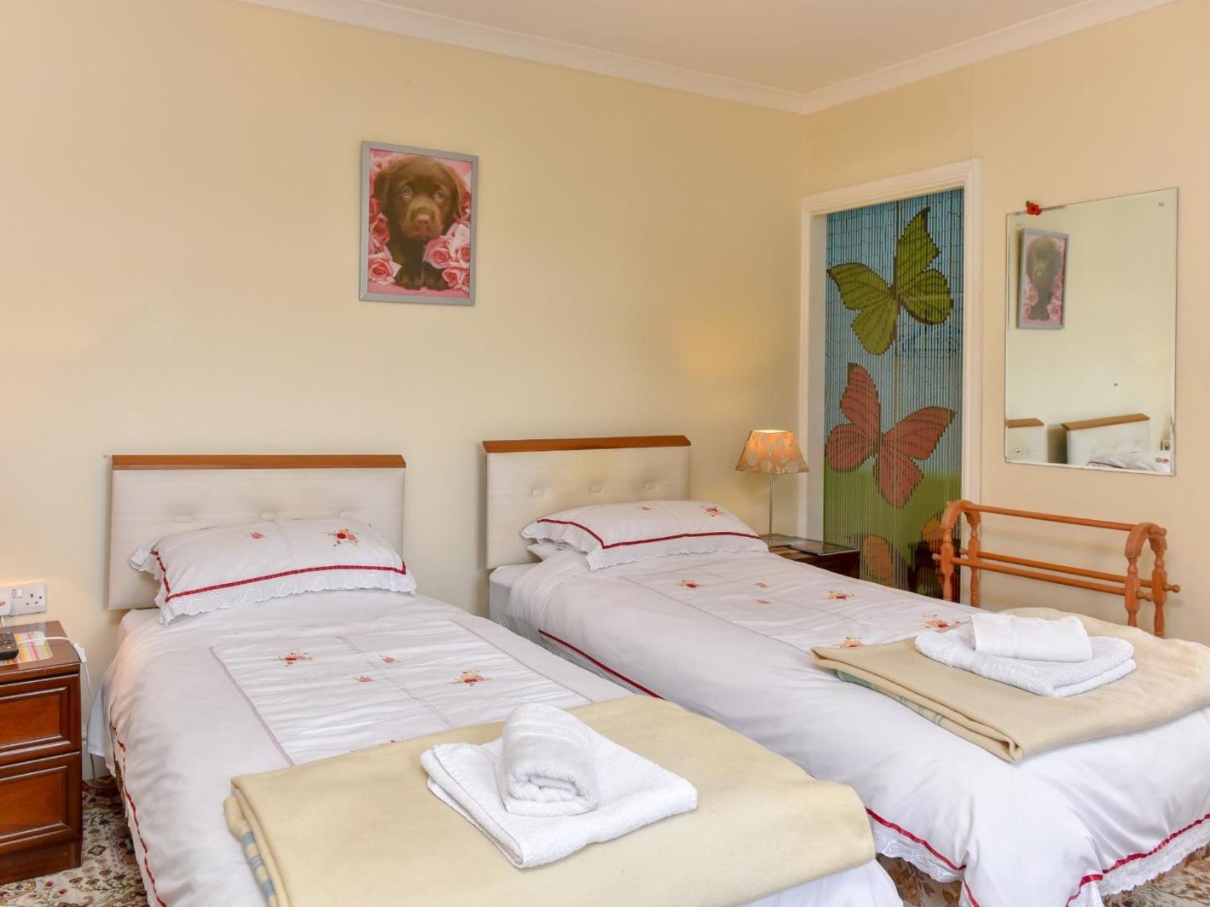 The Warren Guest House