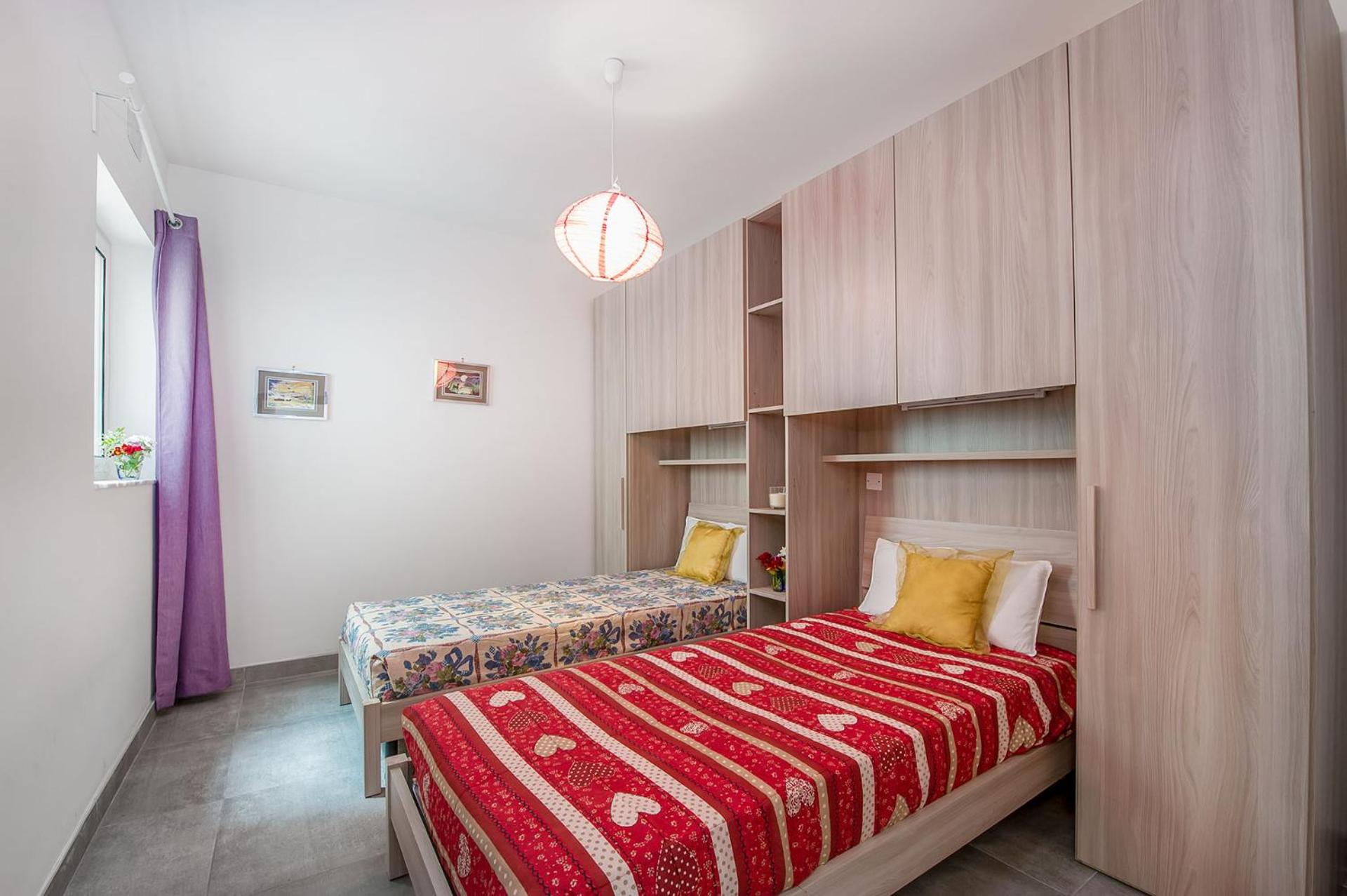 Hillock Residence Apartments
