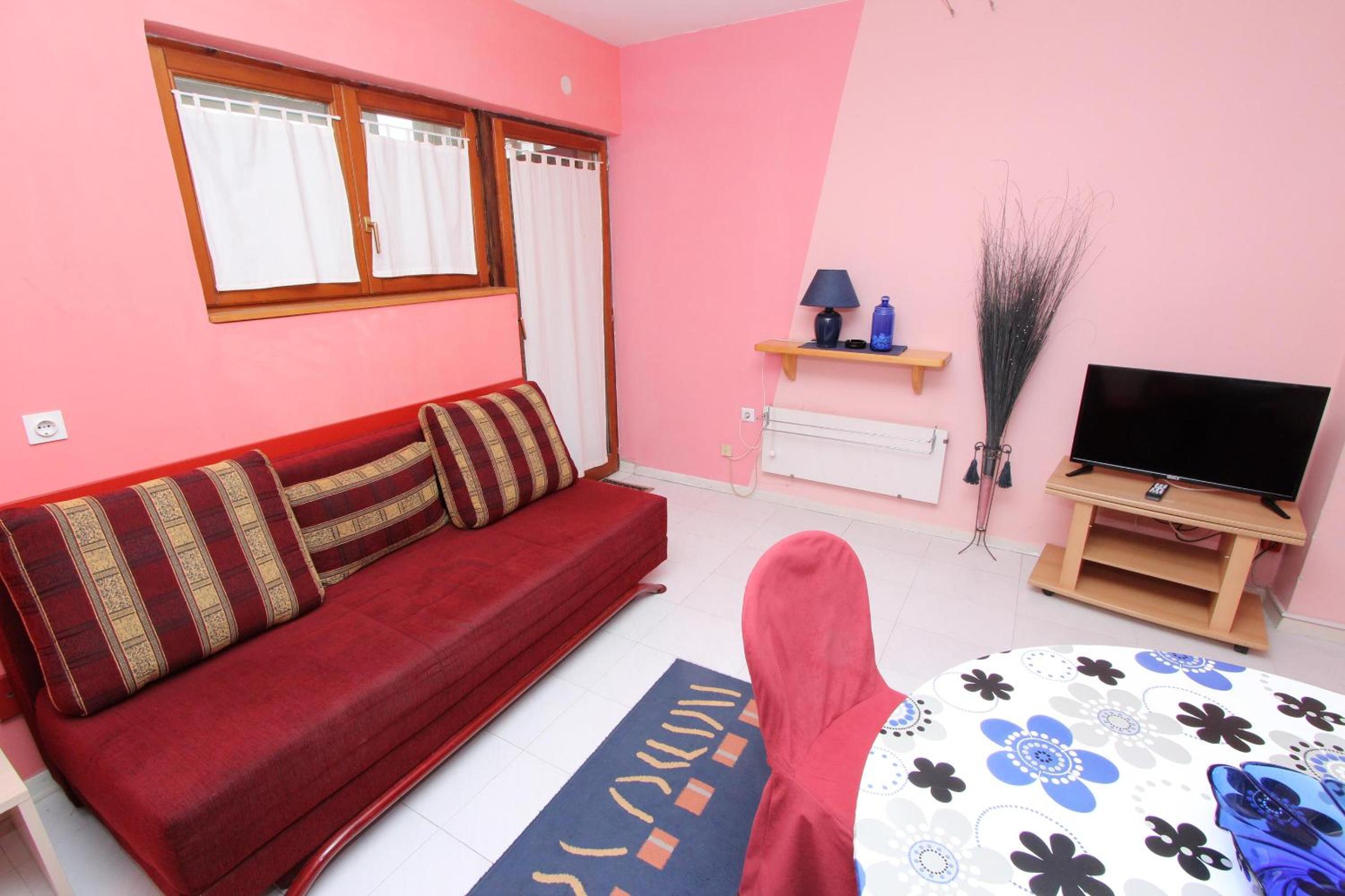 Apartments Lora