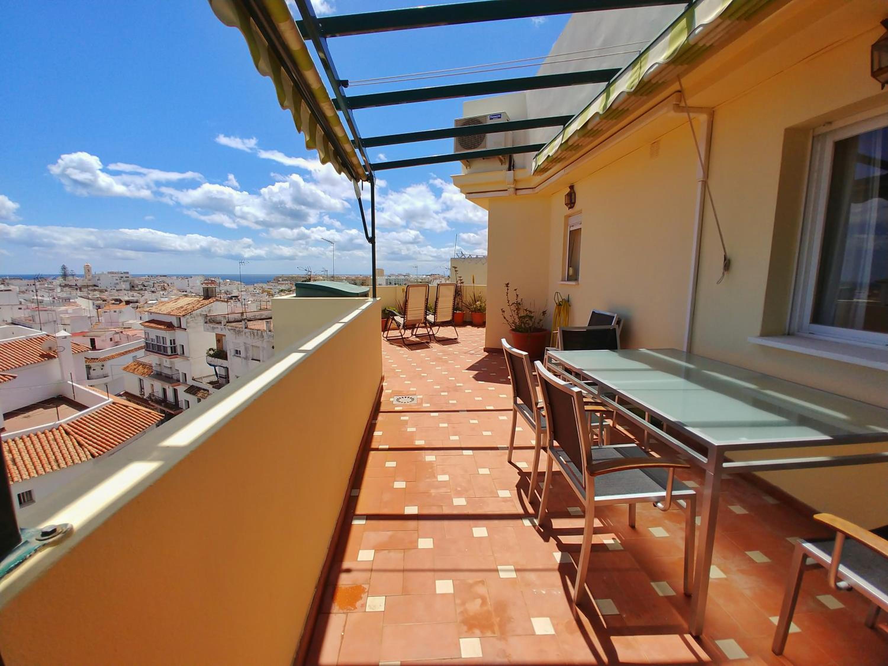 Penthouse with Stunning Views view 3