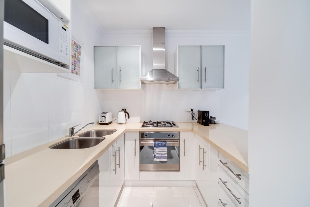 York Apartments on Grenfell view 2