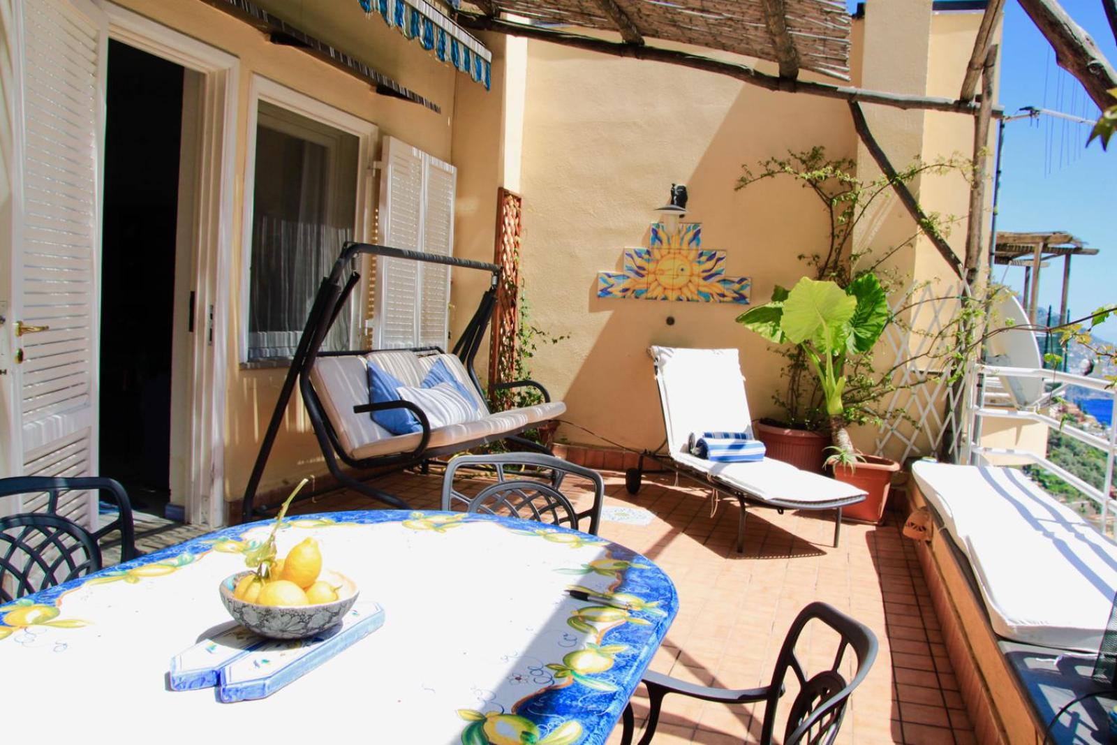 Flower Power Apartment (Positano) photo 2