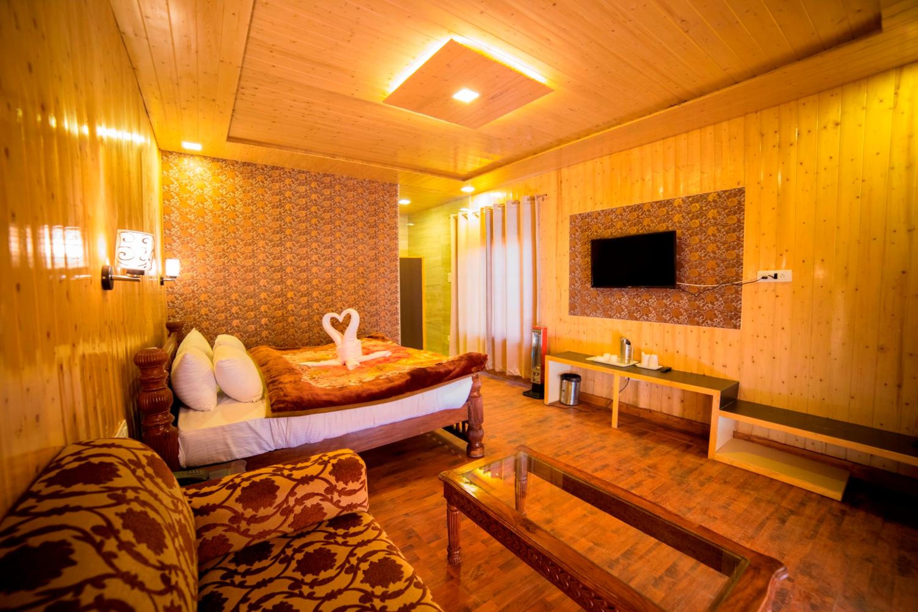 KVR Clarks Inn, Kufri