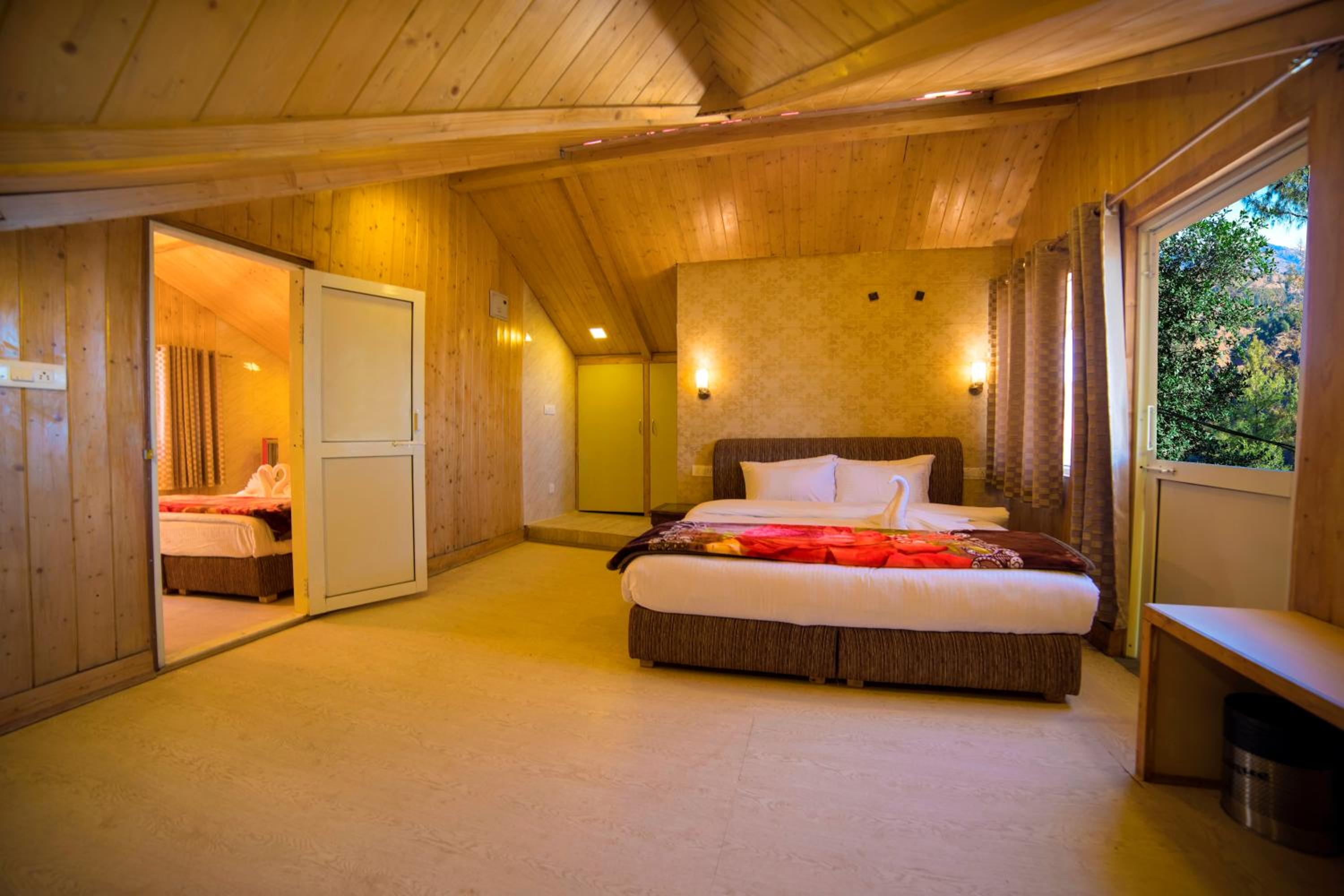 KVR Clarks Inn, Kufri