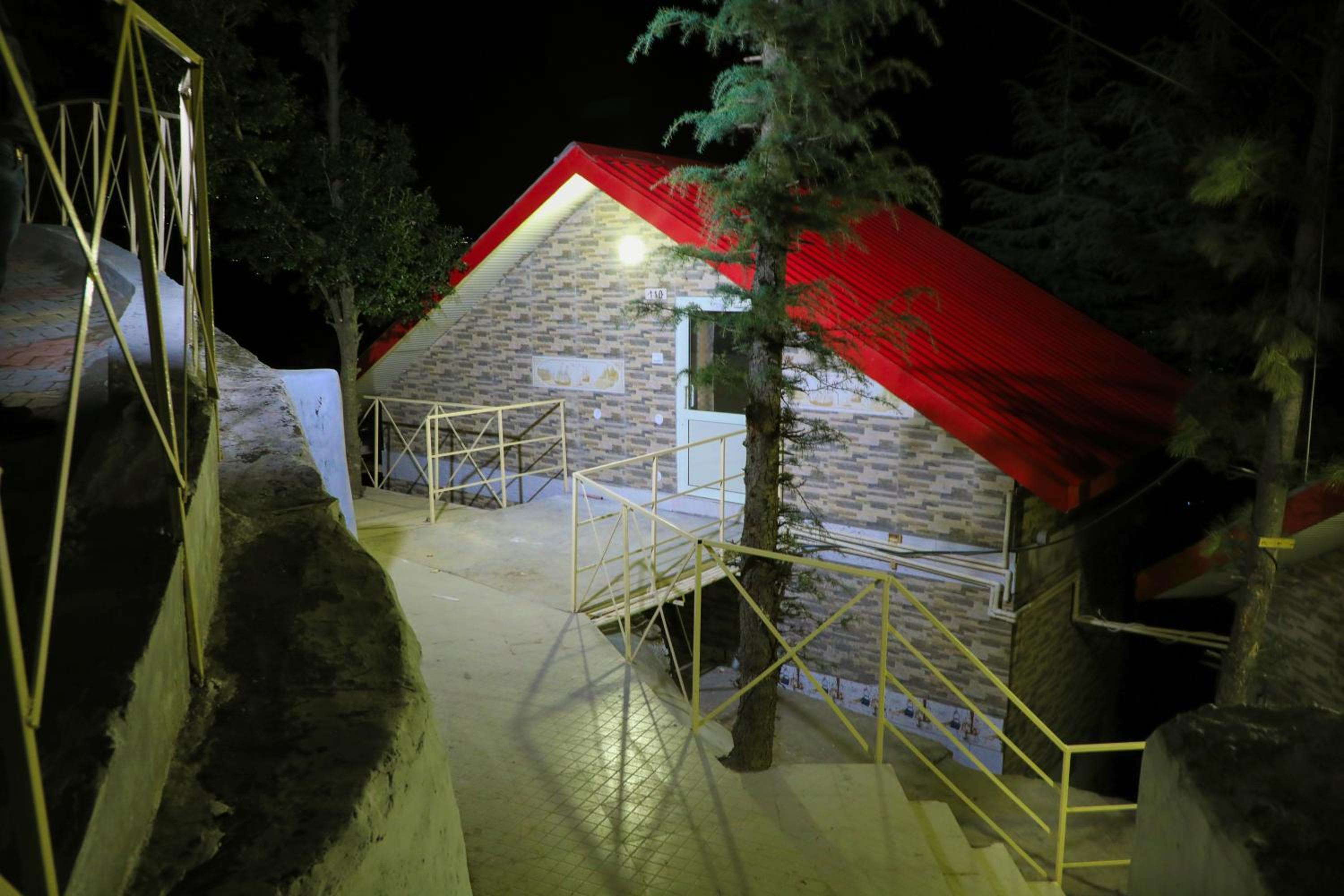 KVR Clarks Inn, Kufri