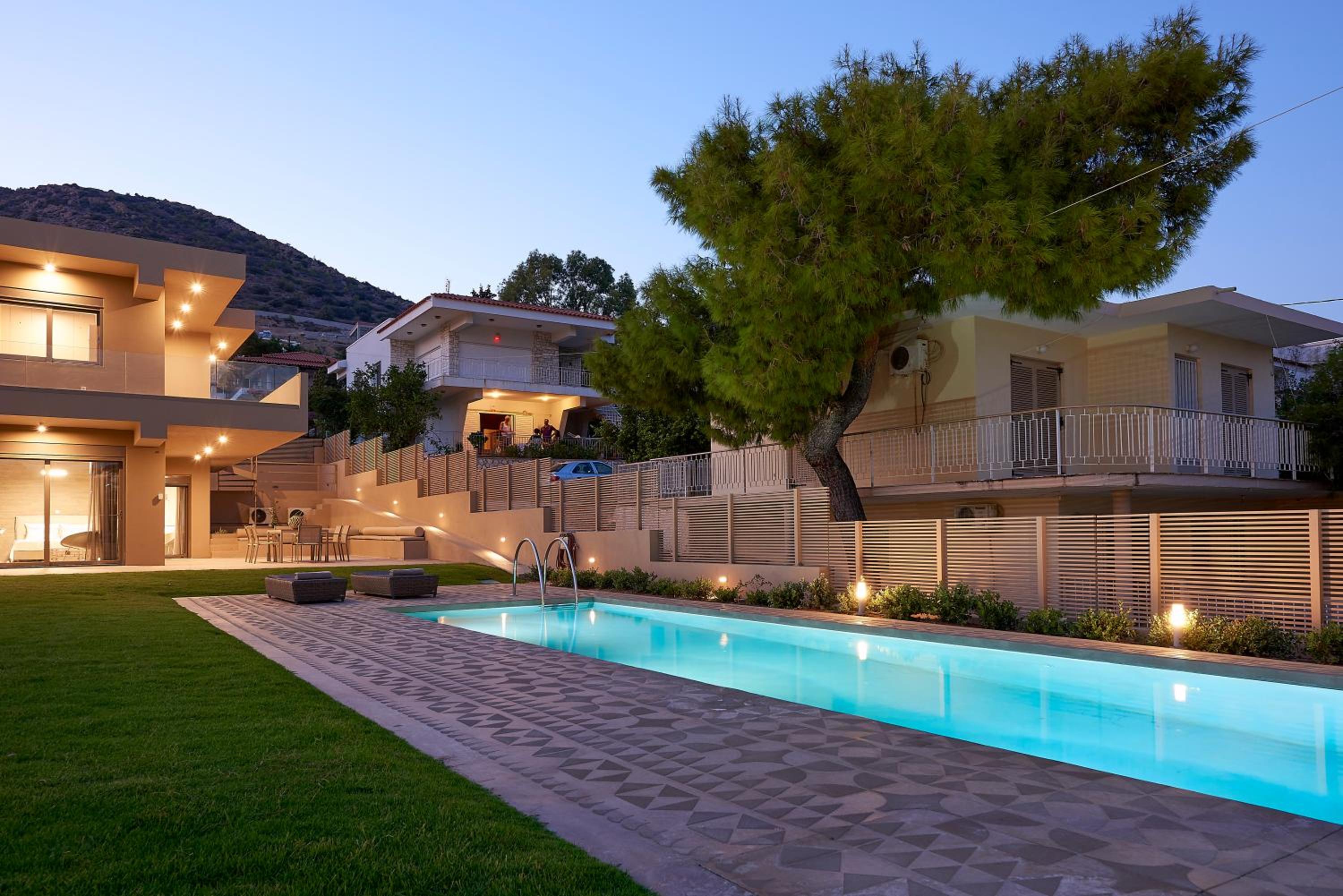 Elaia Luxury Suites Lagonisi