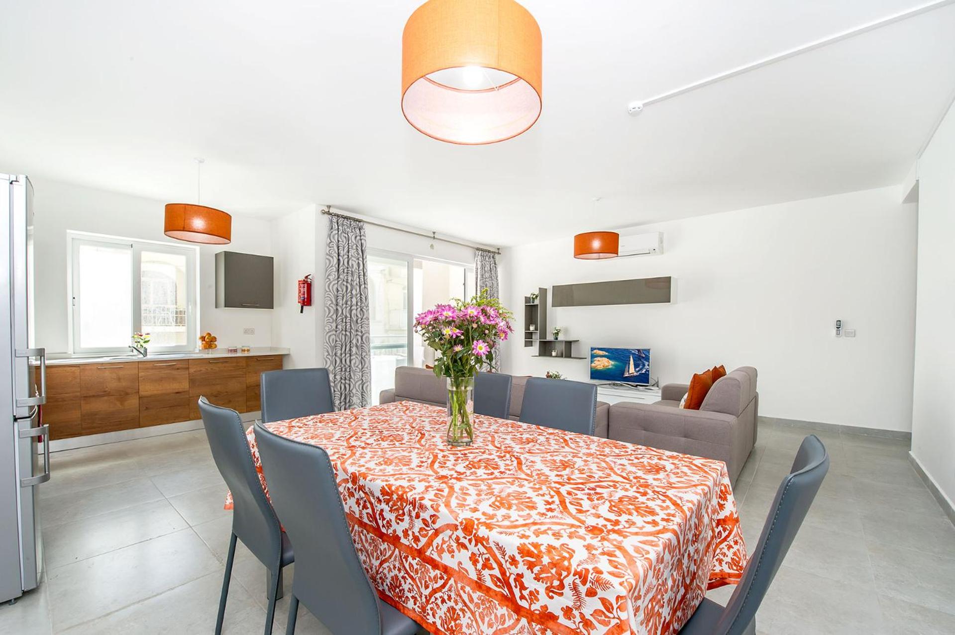 Hillock Residence Apartments