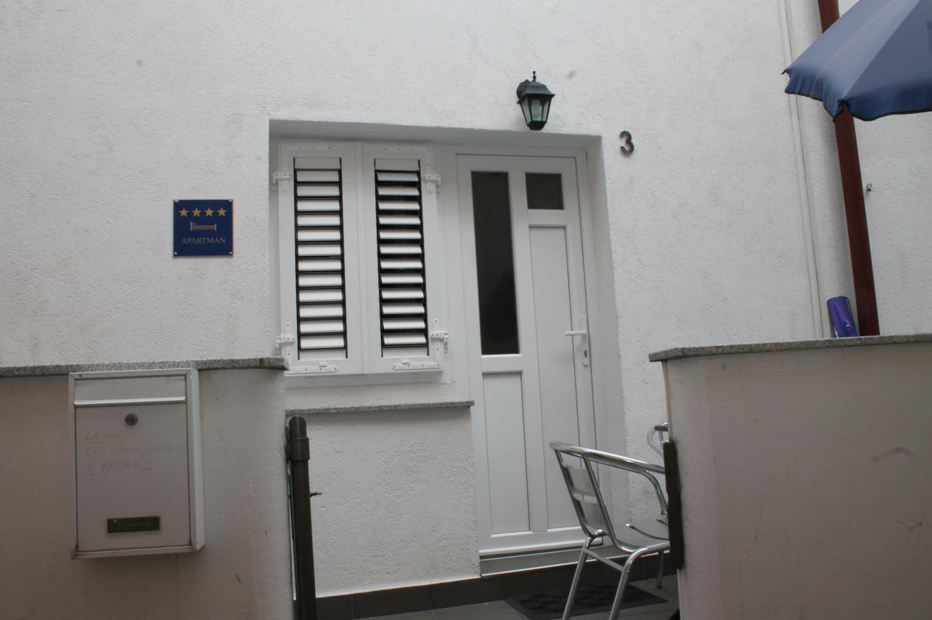 Apartman Bombon view 2