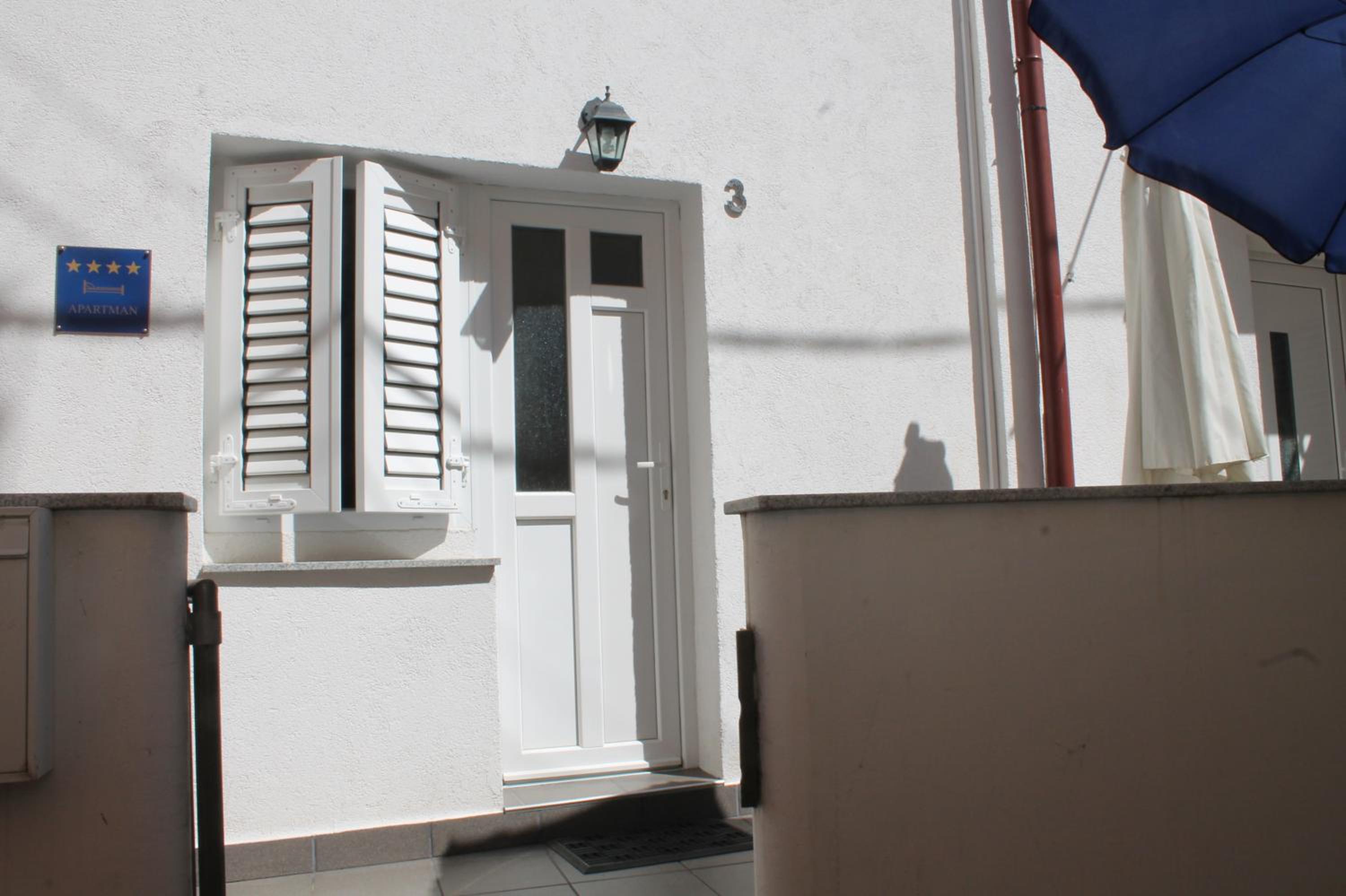 Apartman Bombon view 3