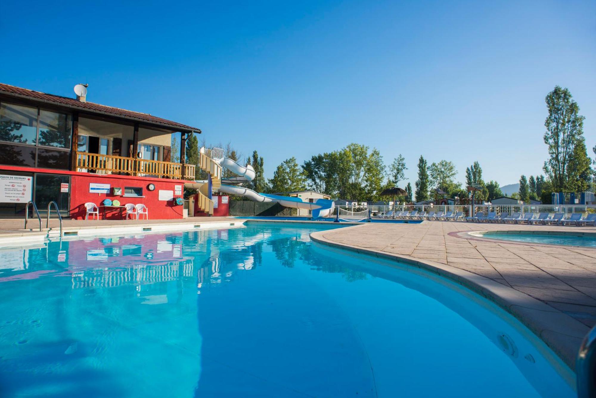 Camping Officiel Siblu Les Rives de Condrieu view 5