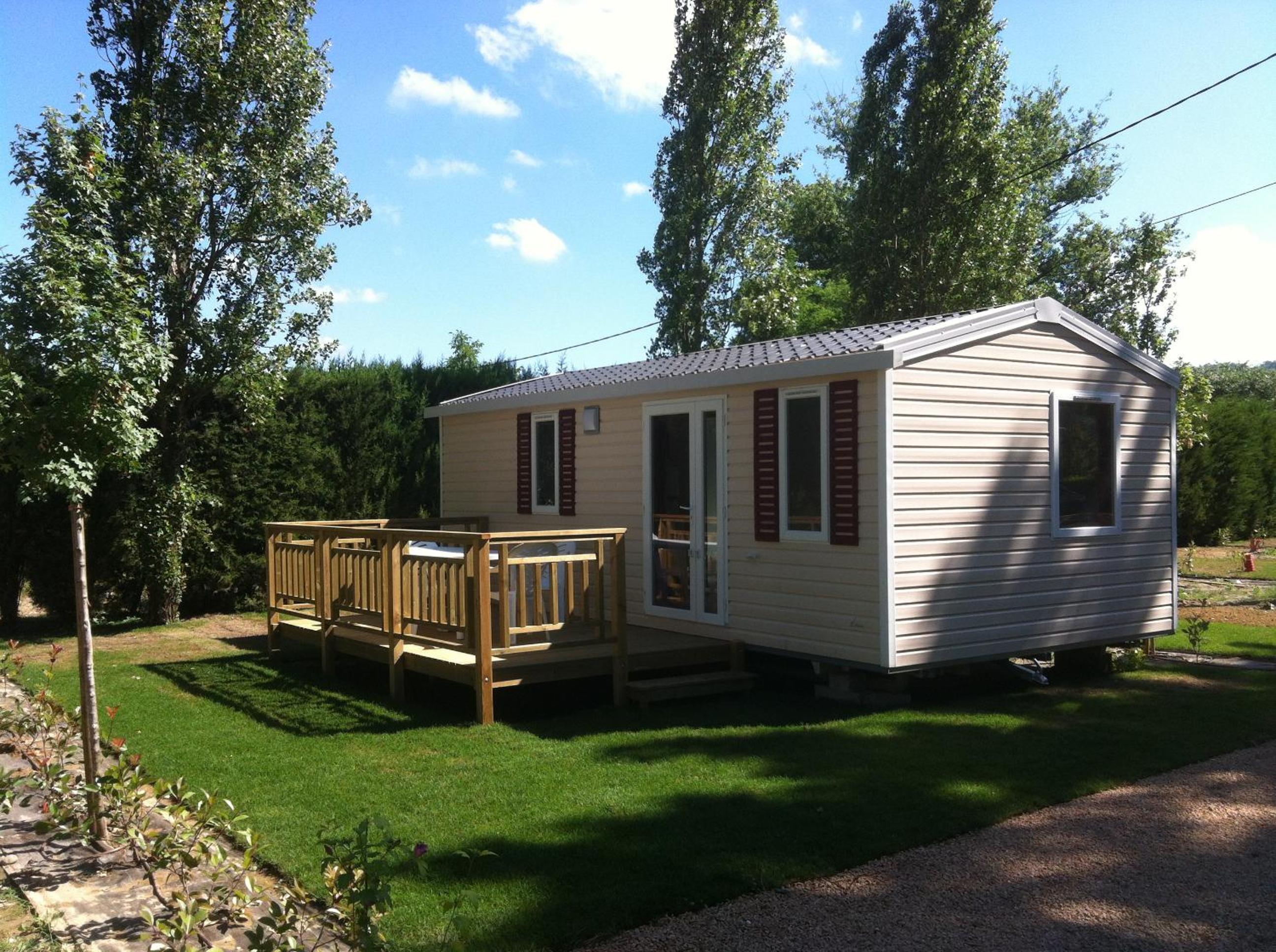 Camping Officiel Siblu Les Rives de Condrieu view 4