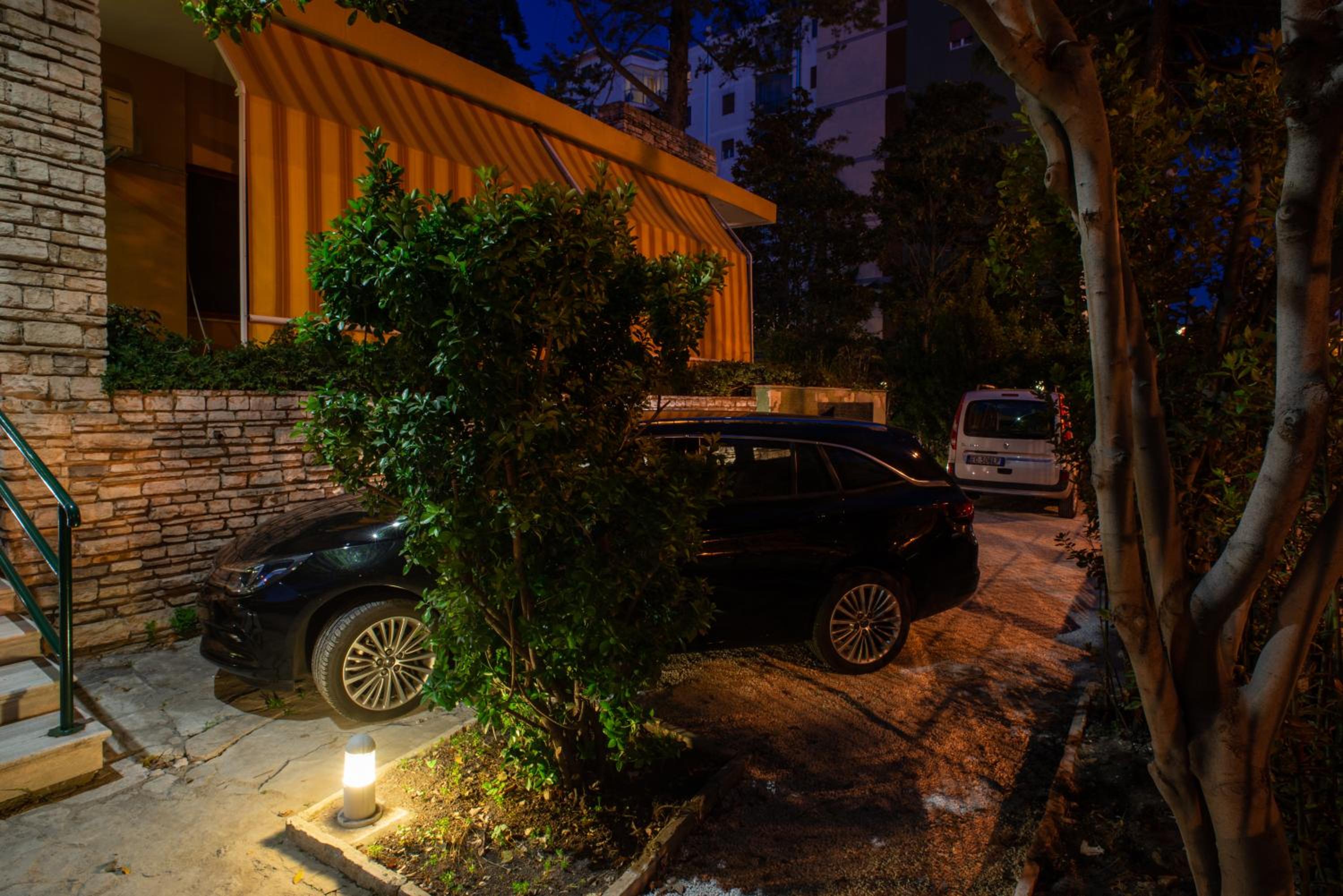 Villa Domus Salento Suites & Rooms con parcheggio privato in loco