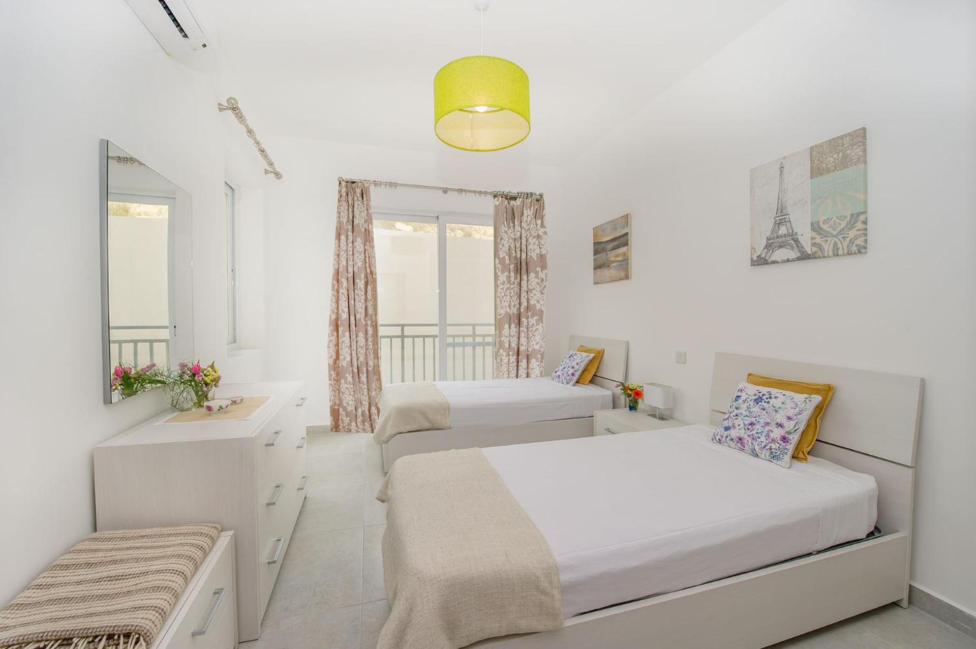 Hillock Residence Apartments
