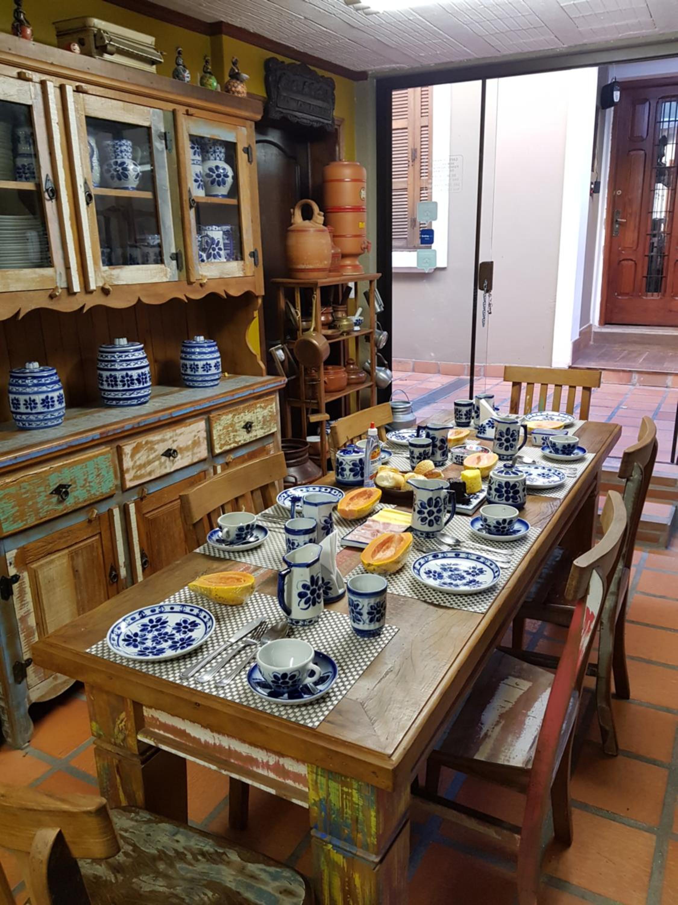 dining