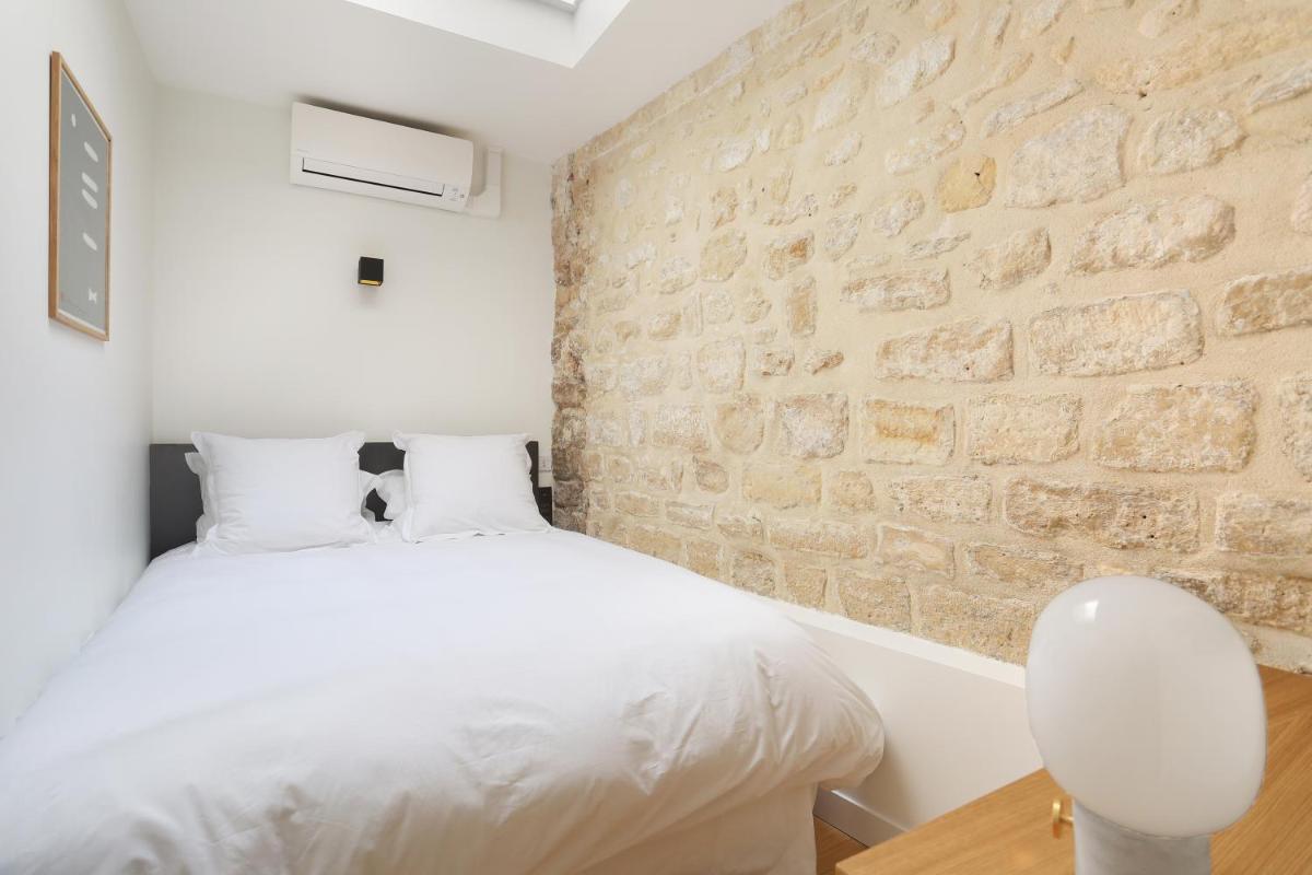 Pick A Flat's Apartment in Saint Germain - Rue Corneille