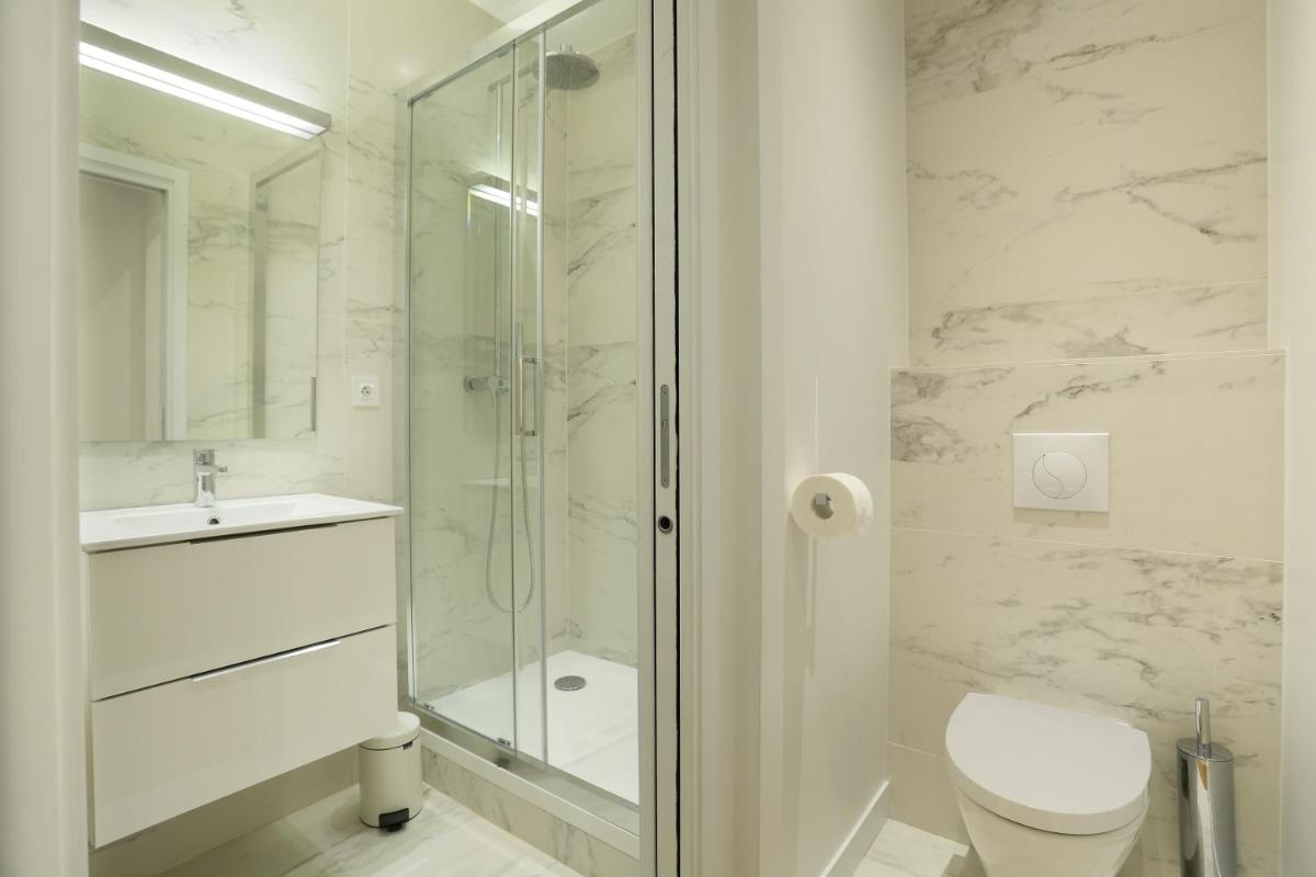 Pick A Flat's Apartment in Saint Germain - Rue Corneille