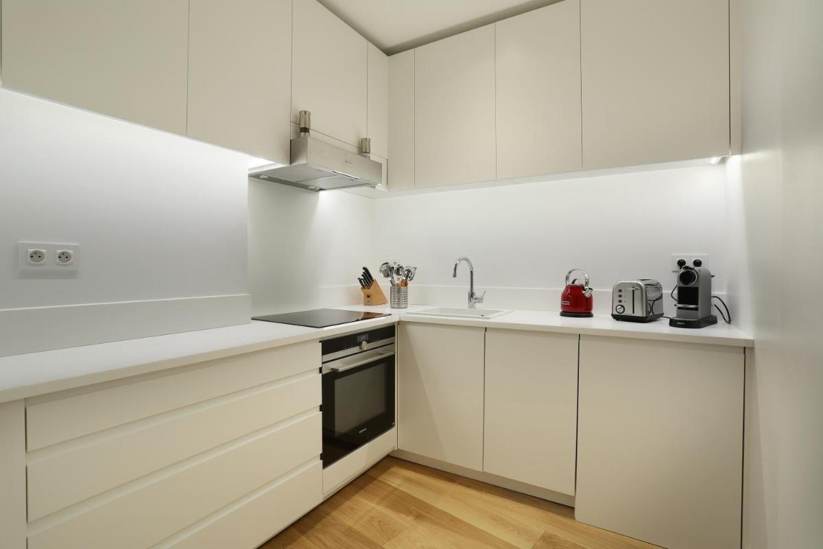 Pick A Flat's Apartment in Saint Germain - Rue Corneille