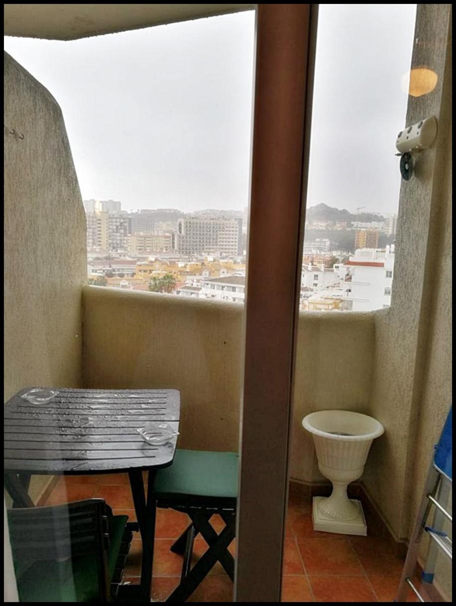 Benalbeach Apartment With Water Park