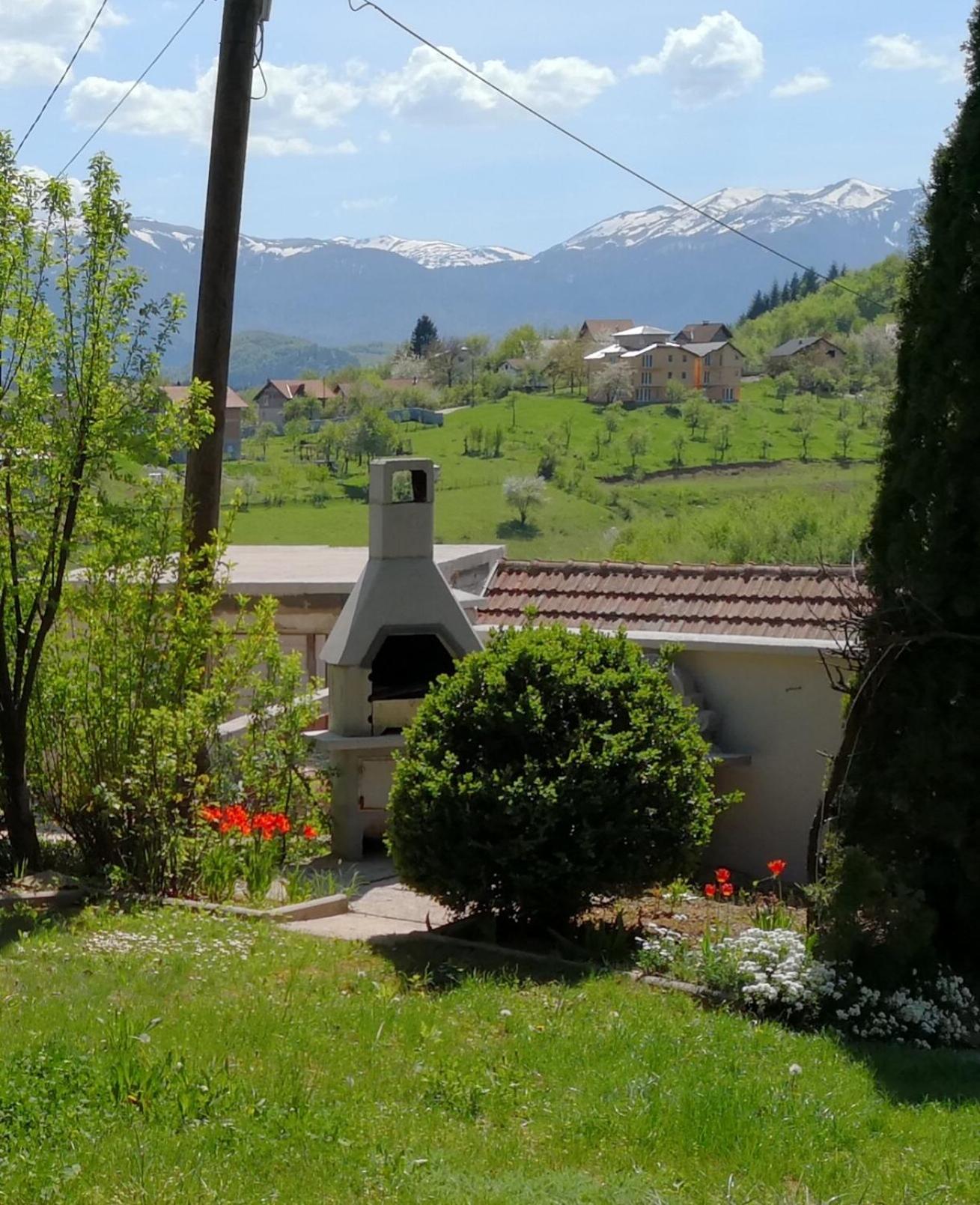 Holiday Home Zelena Oaza