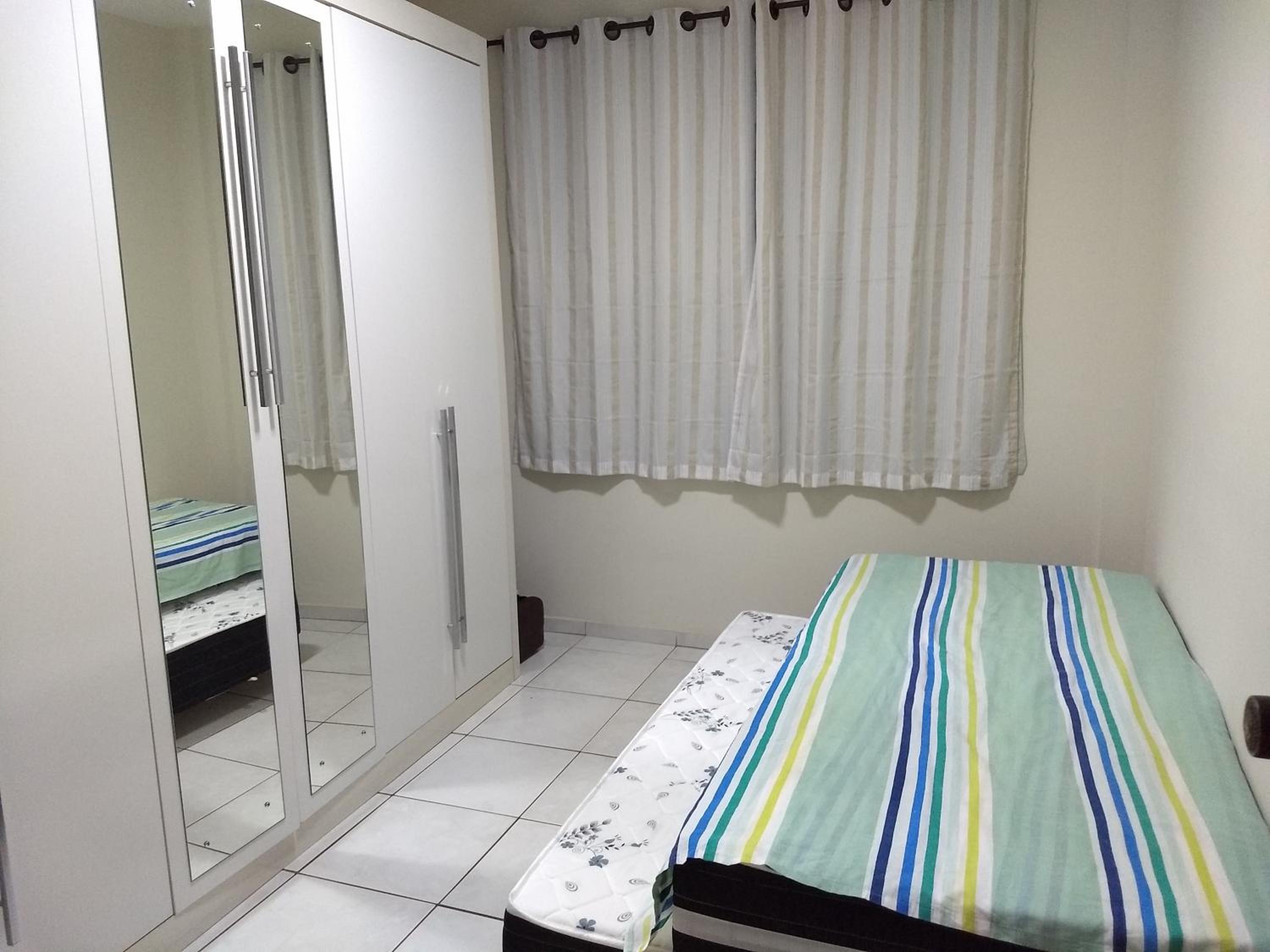 Apartamento Guarapari, WI-FI, Vista do Mar, Praia do Morro,100 metros do Mar