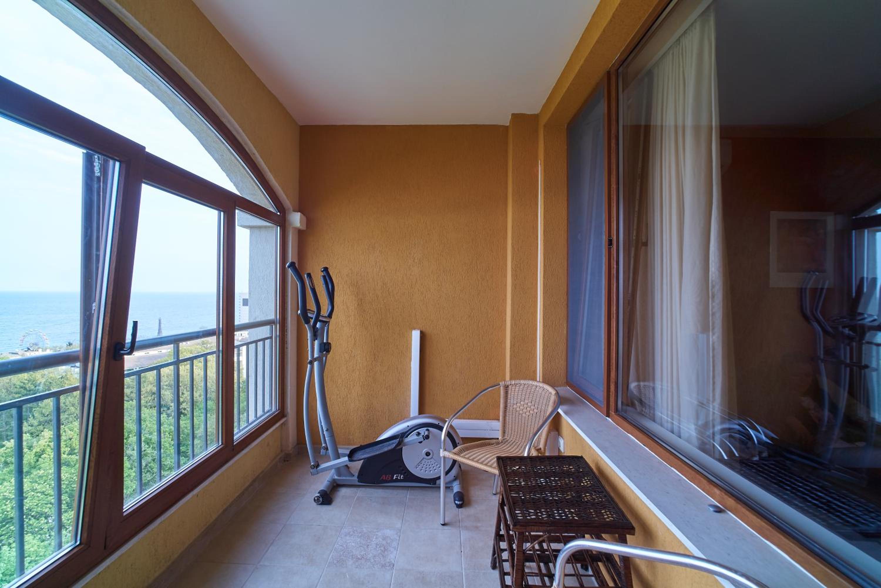 Sea Panorama Apartments Golden sands