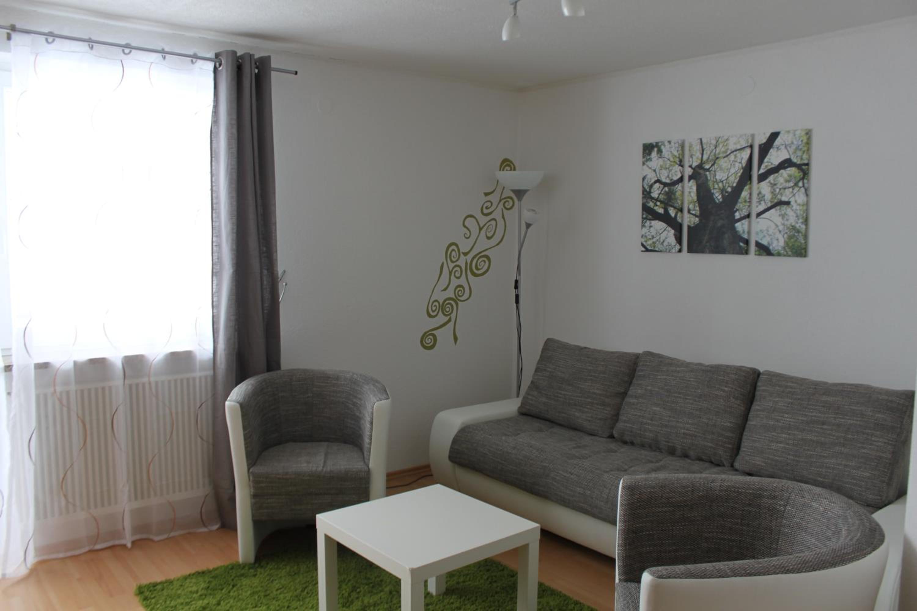 WOLF RETREAT Apartments im Lechtal davor Appartementhaus Michaela