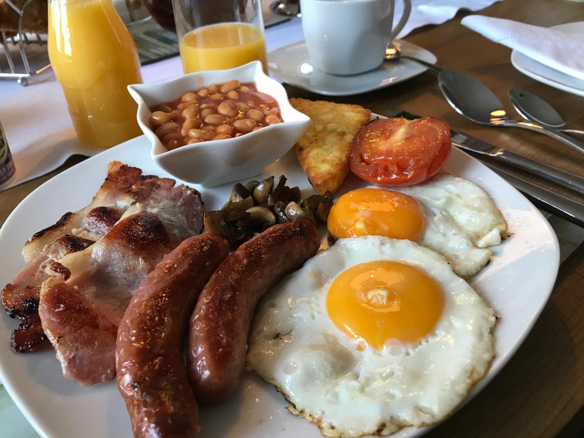 Lon y Traeth Bed & Breakfast