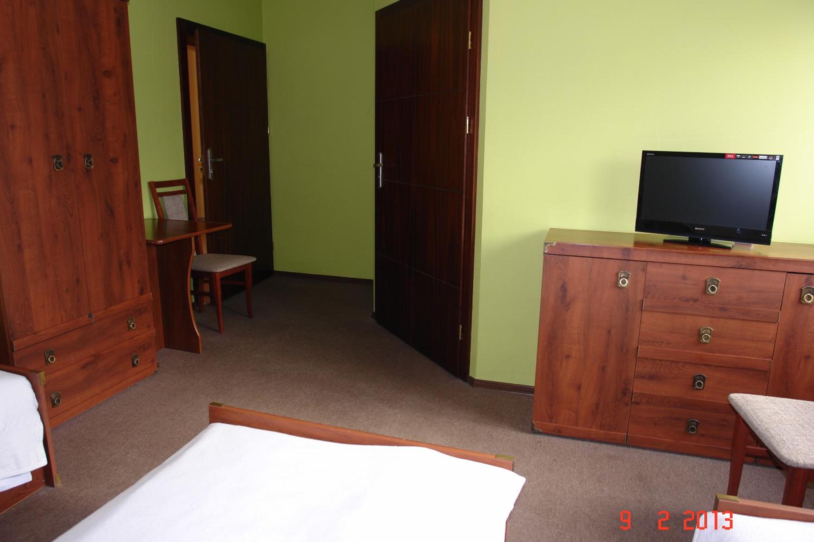 Photo 10
