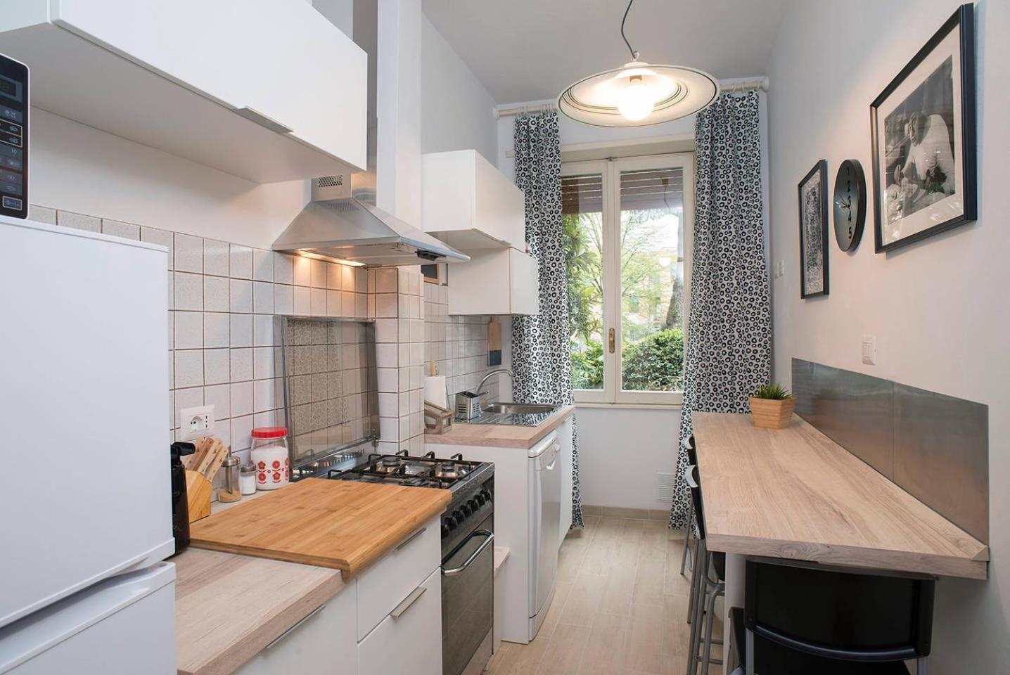 TwelveHolly apartment
