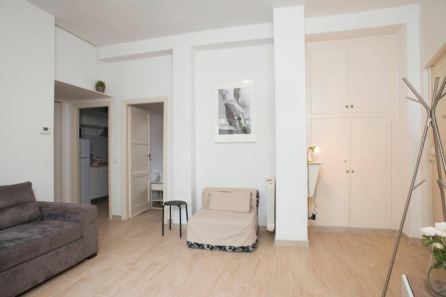 TwelveHolly apartment
