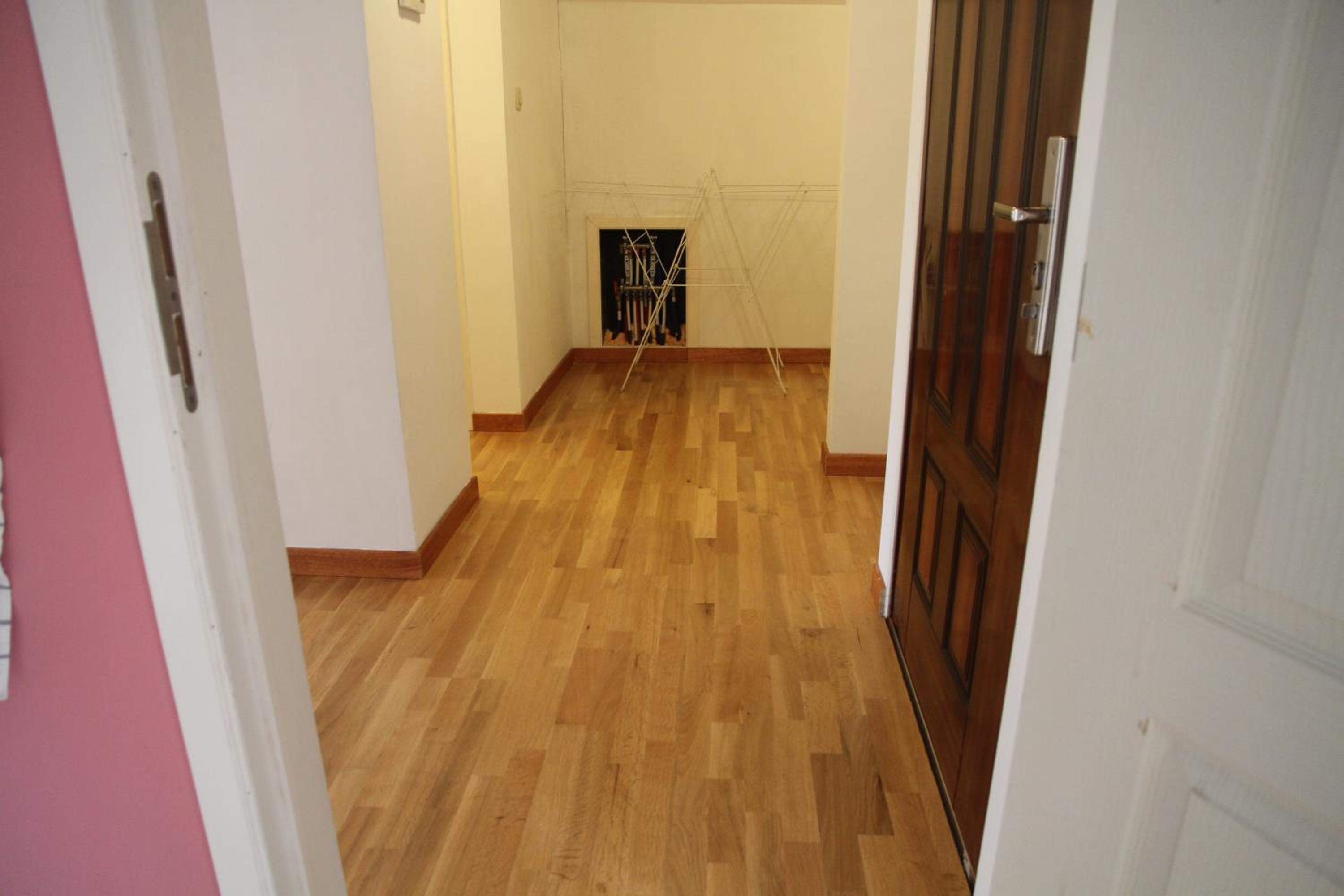 Appartement Courcelles