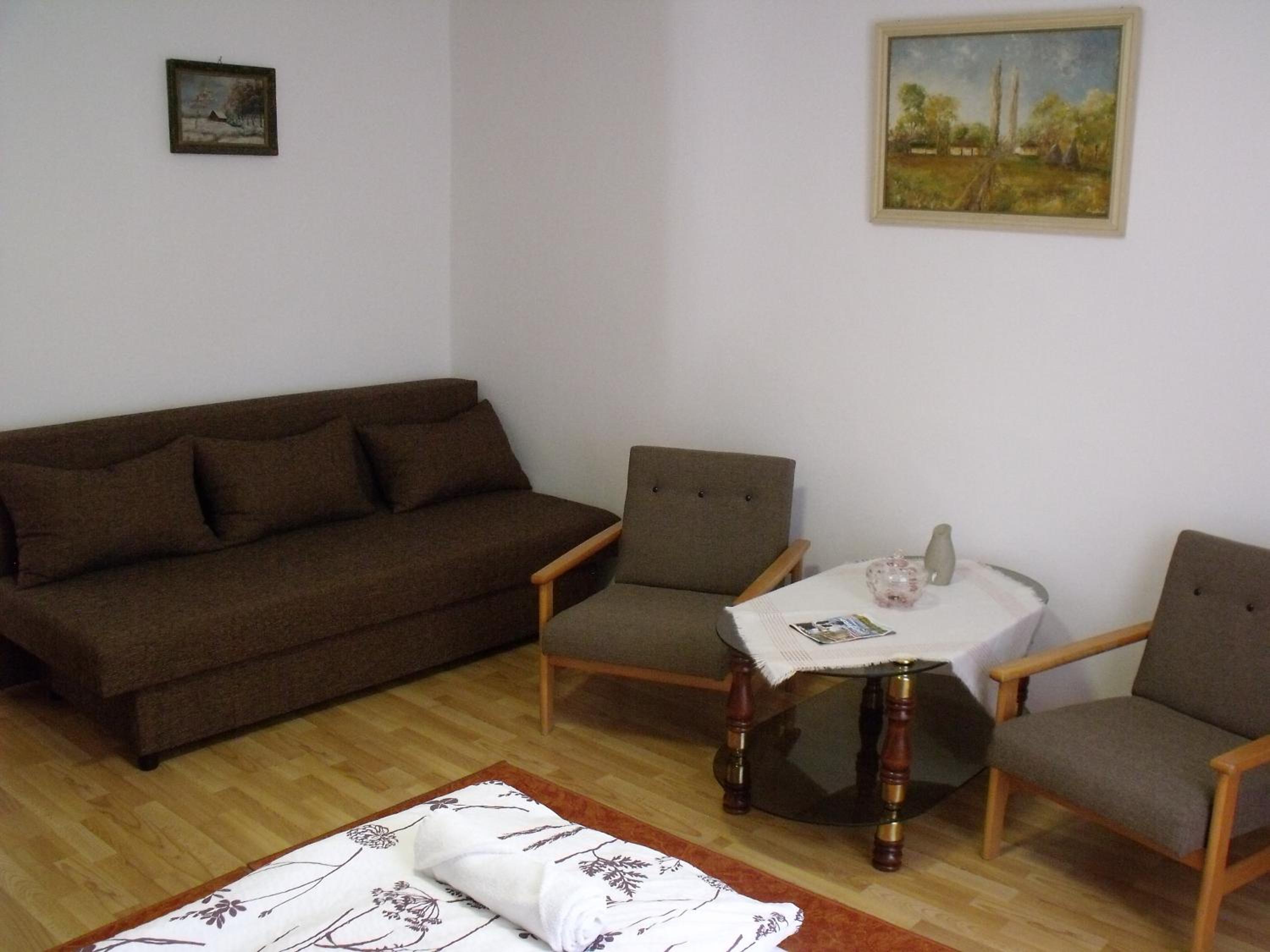 Photo 34