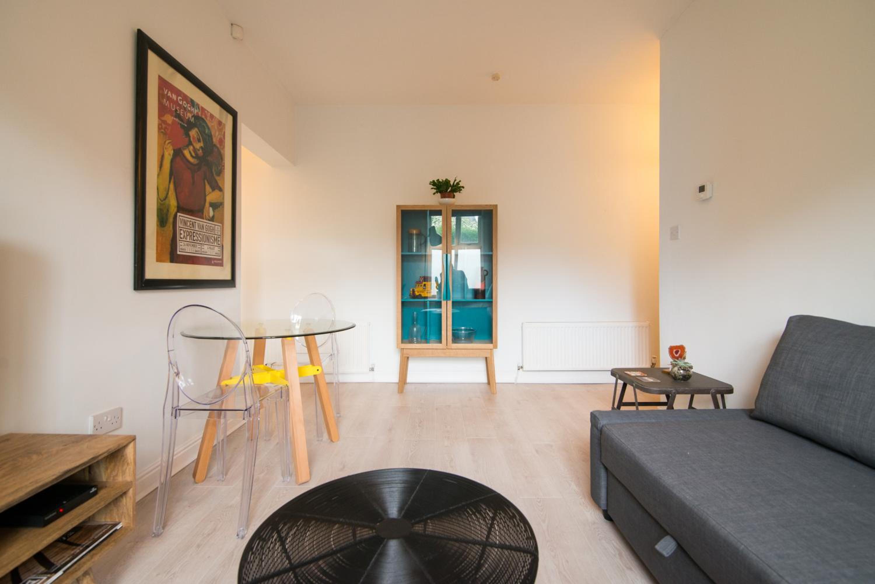 Burton House Boutique Flat view 5