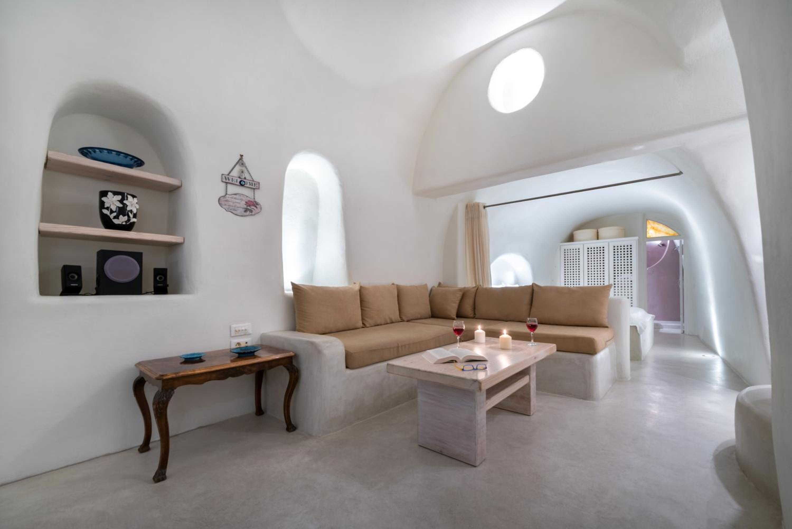 Christina's Cave House