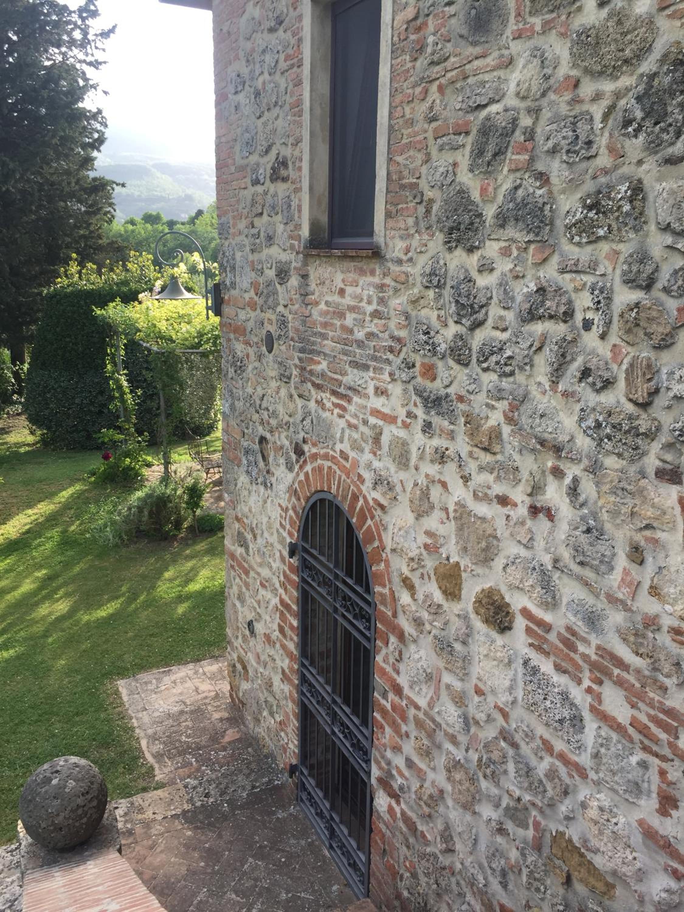 Photo 22