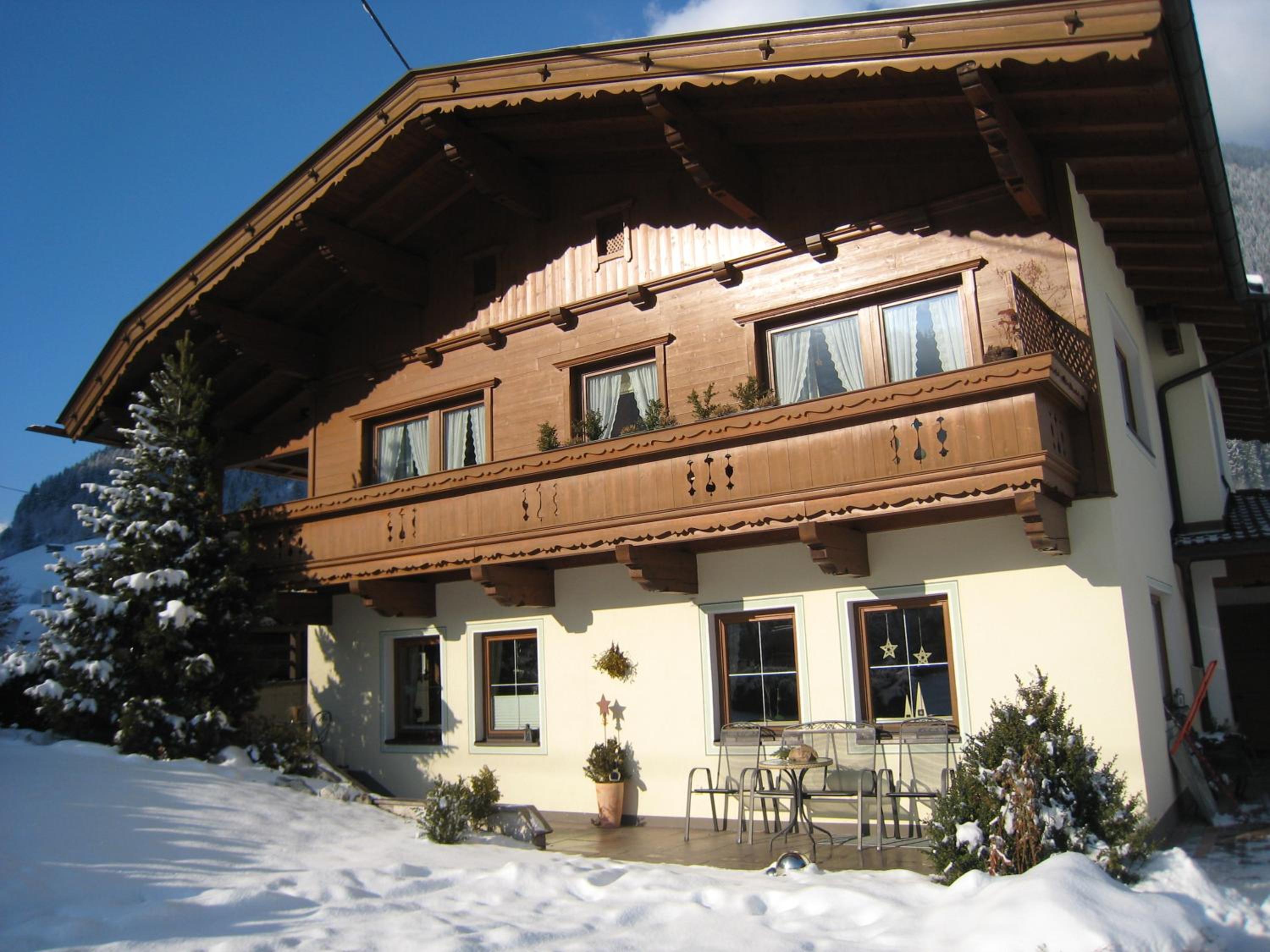 Photo 6