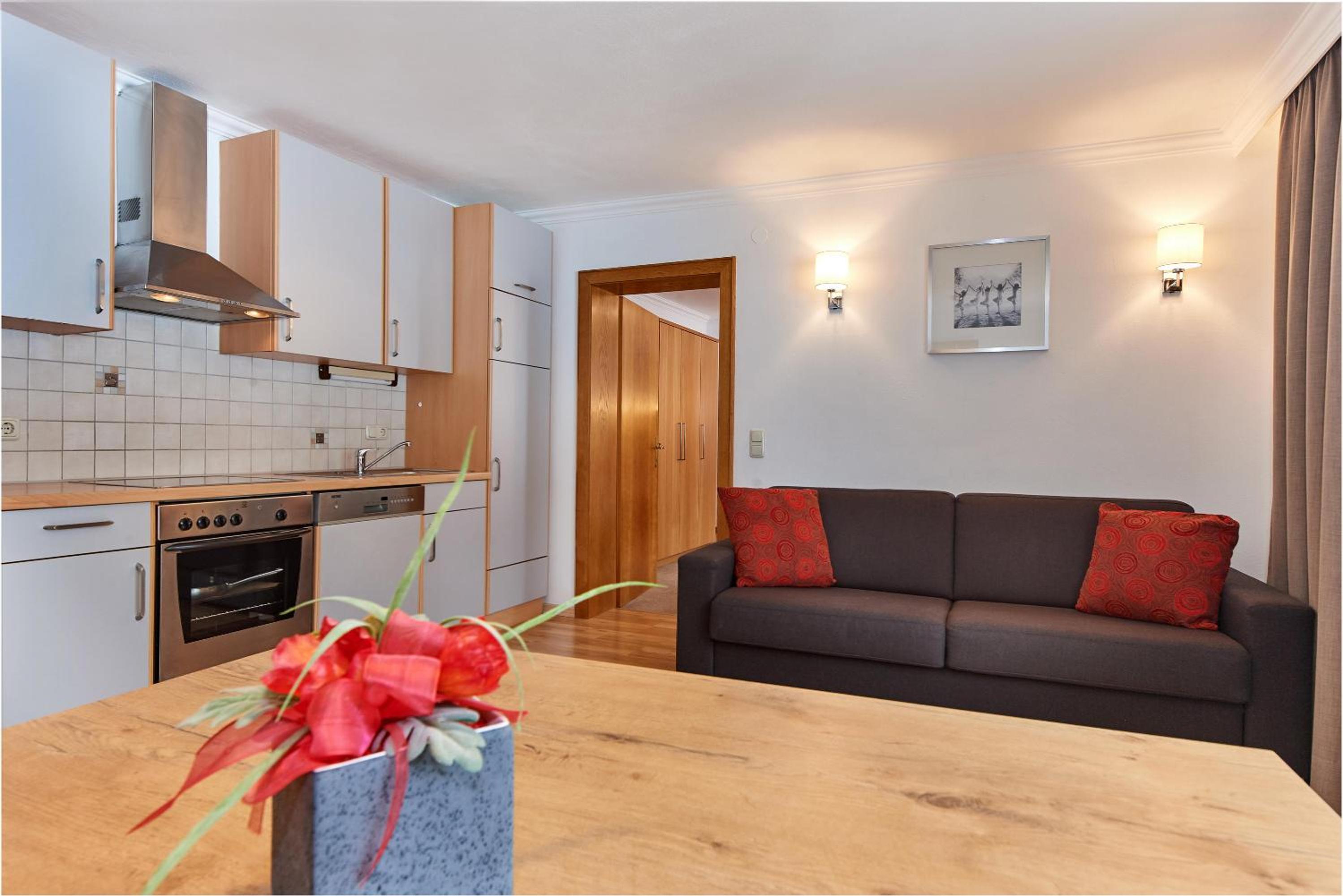 Apartments Neue Post view 4