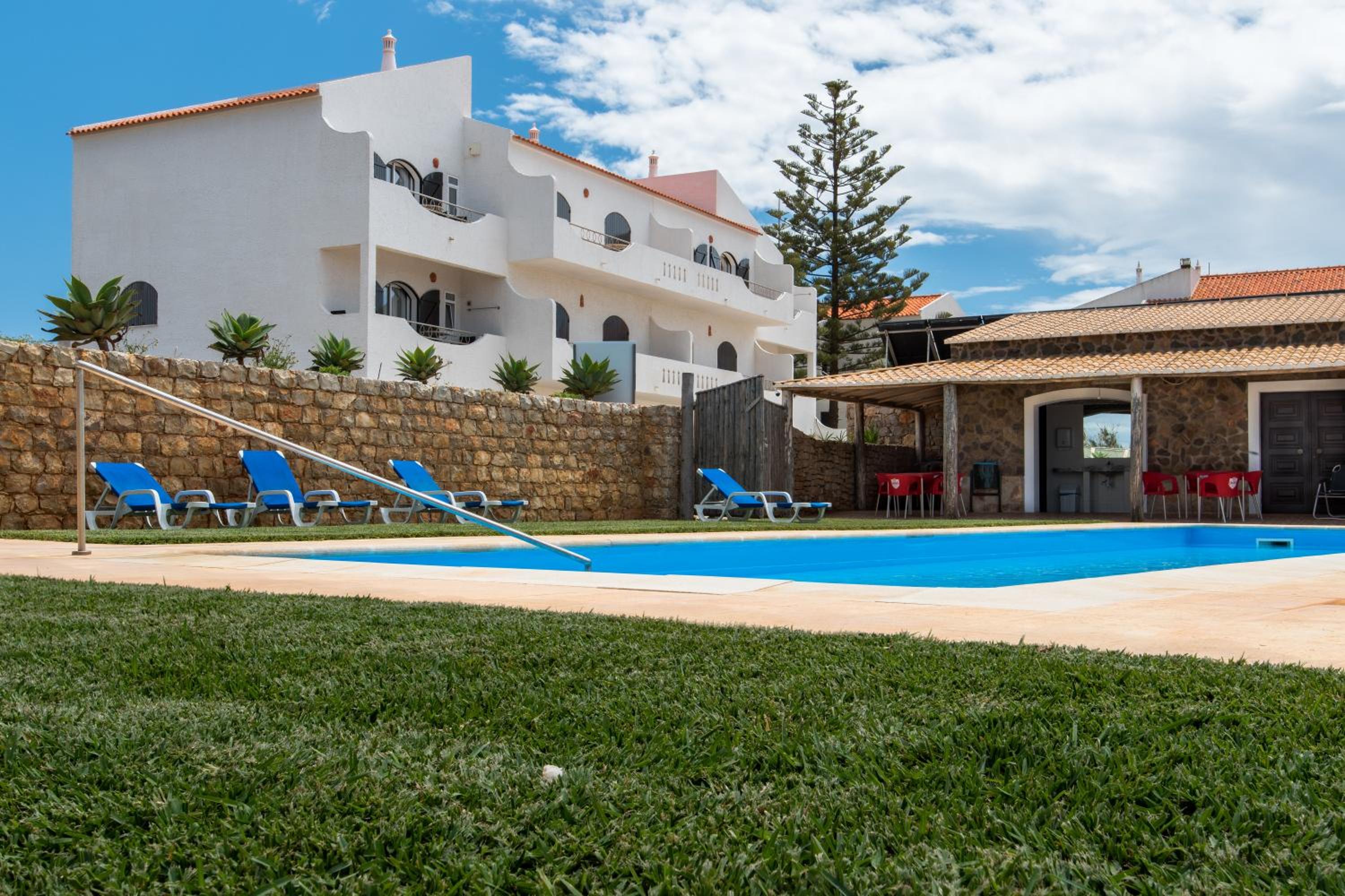 Tonel Apartments