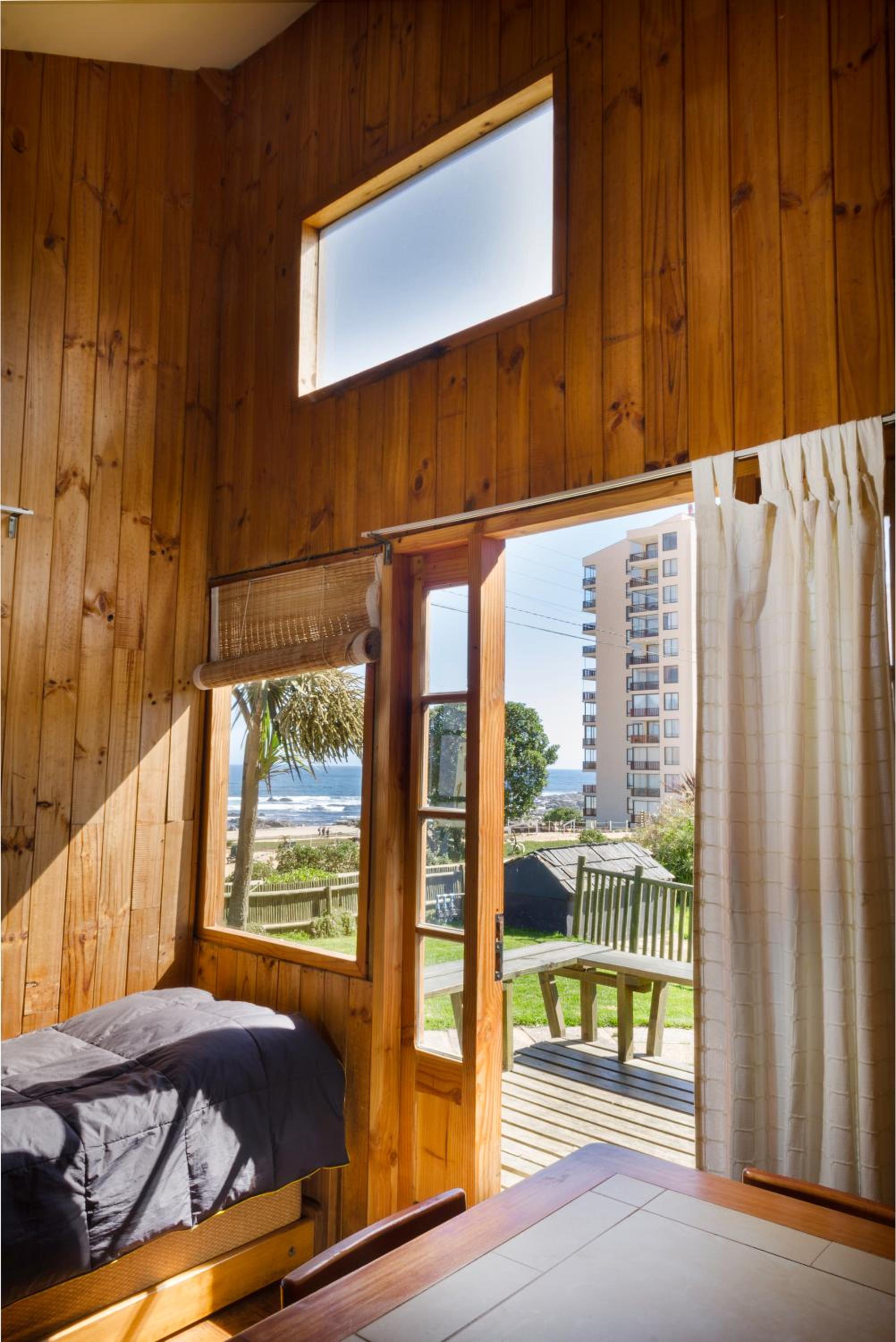 Cabañas, Habitaciones y Restaurant Montemar