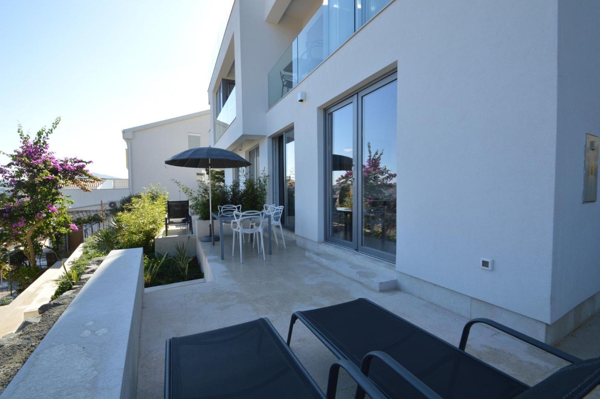 Design apartments 3&4 view 2