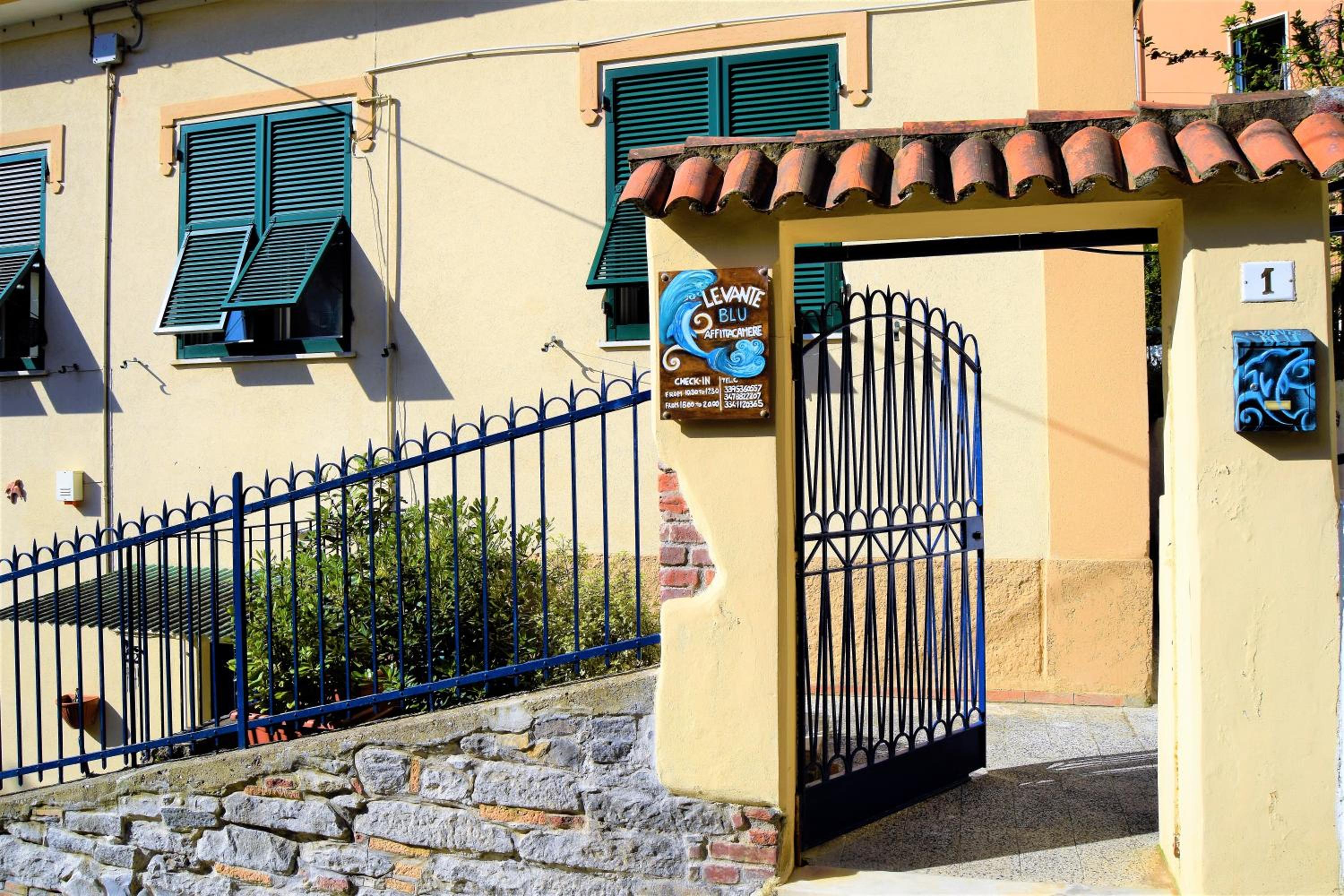 Hotel Levante Blu - Image 1