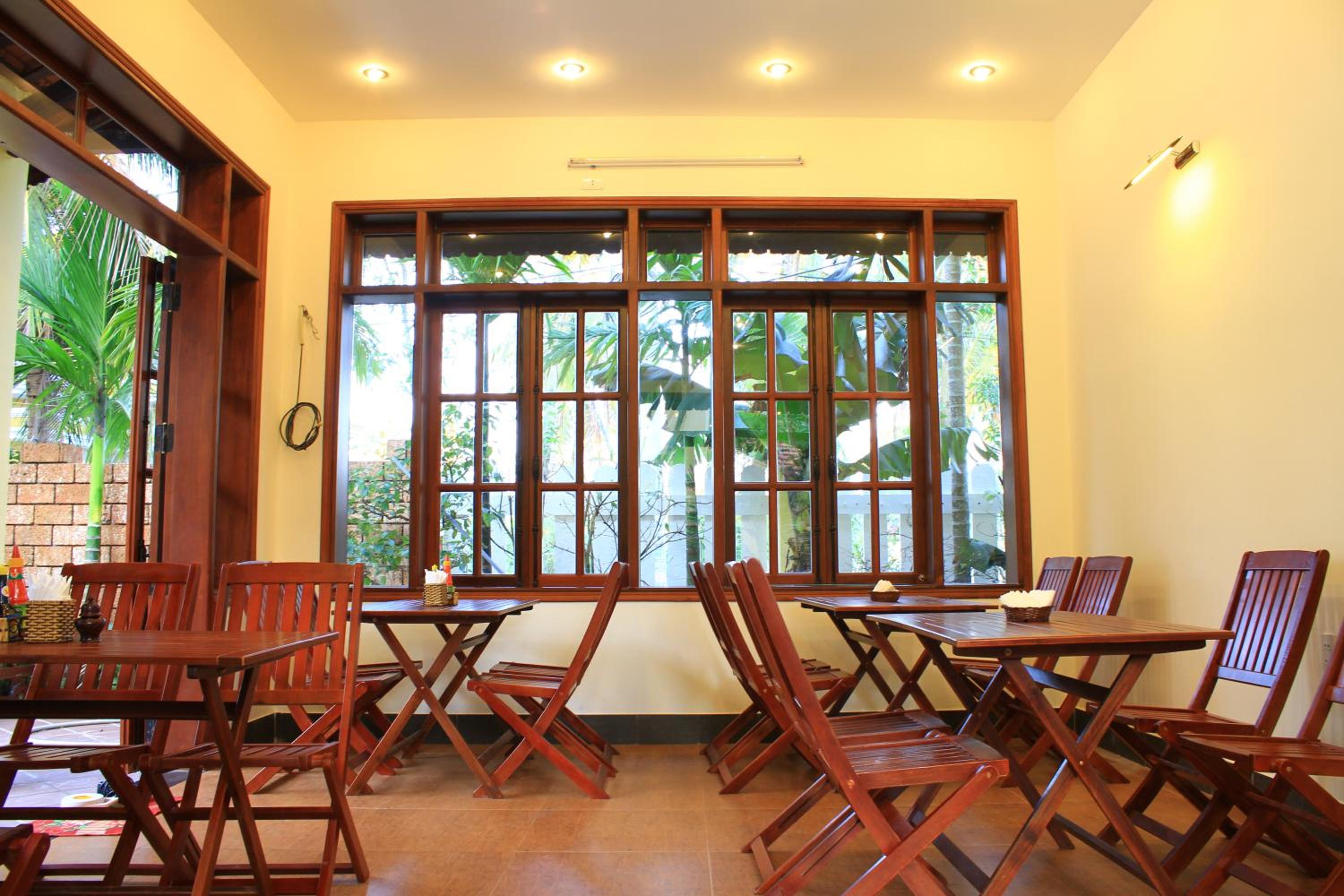 The Earth Villa